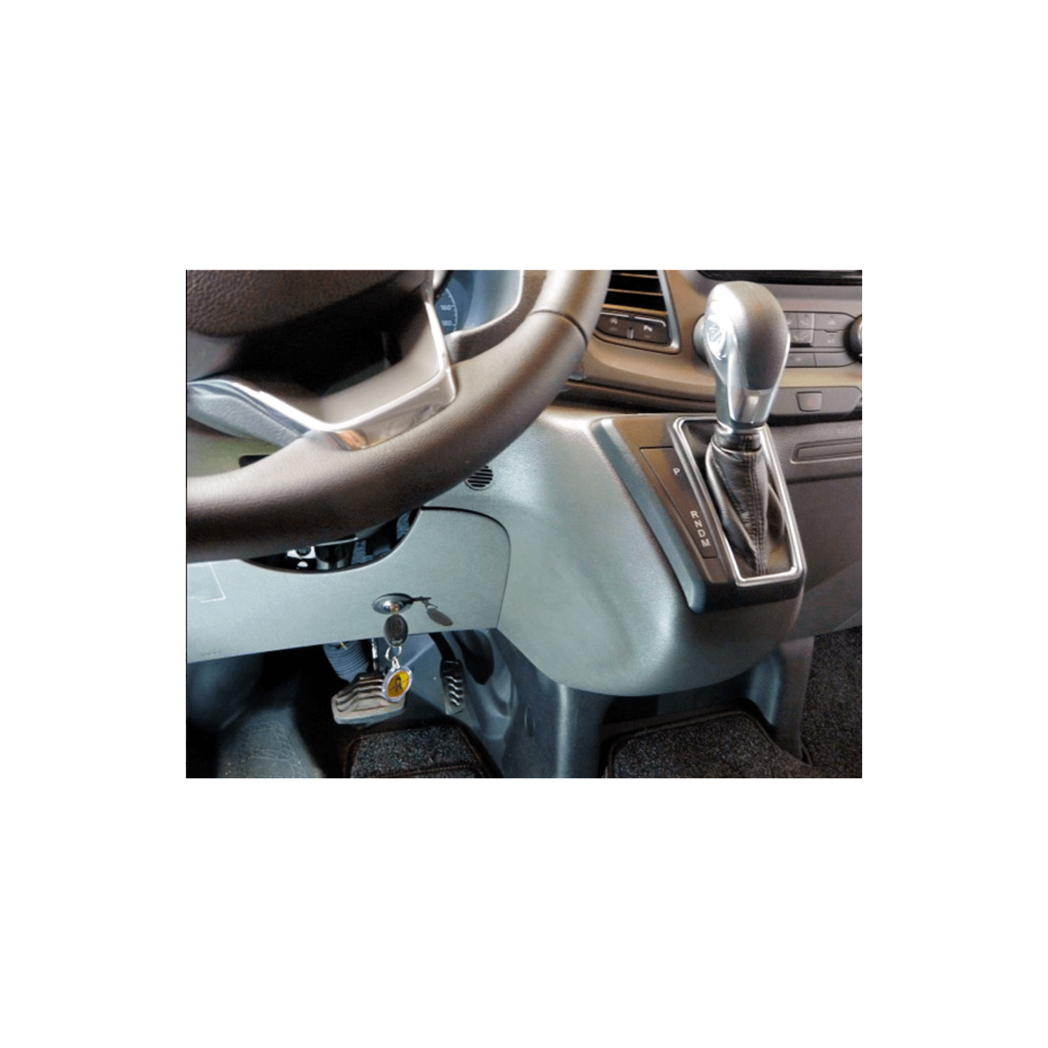 <b>Bear-Lock Diebstahlschutz</b> <br> durch mechanische Gangsperre Schaltgetriebe / Automatik ab