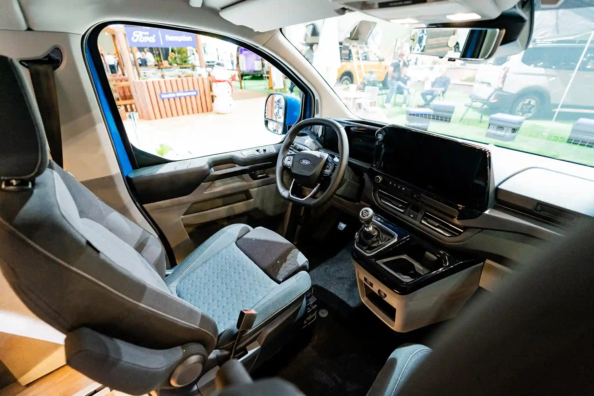 Ford-CaravanSalon2025-08477-LOW_ergebnis