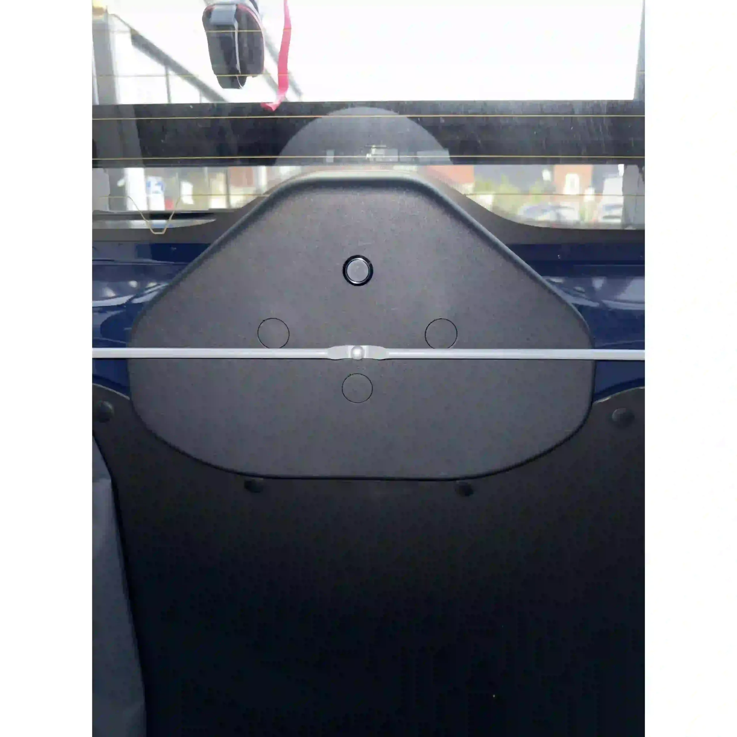 <b>Drucktaster Heckklappenöffner</b> <br>