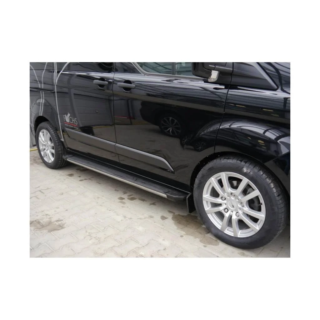 <b>Trittbretter links+rechts</b> <br>