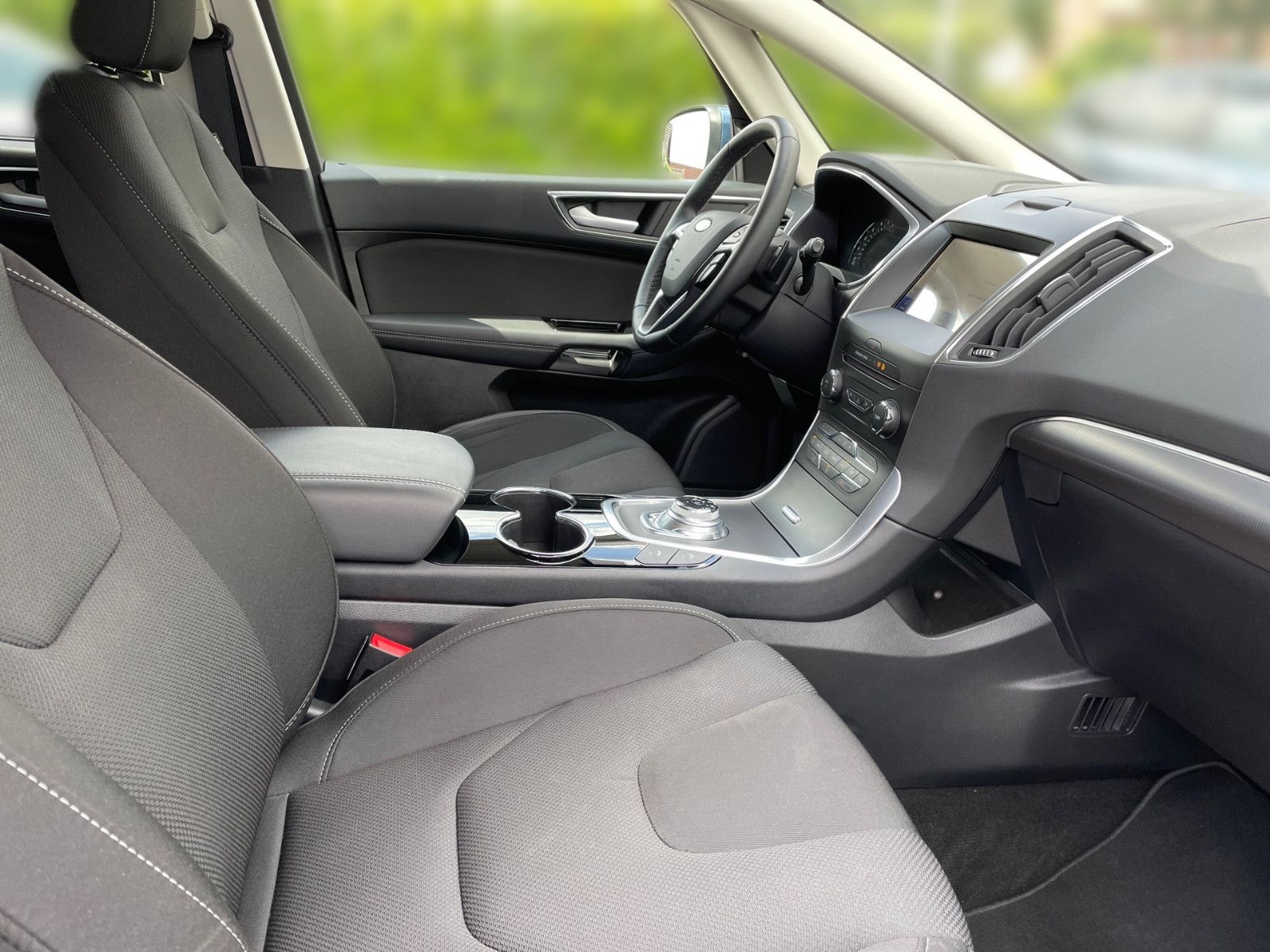 Fahrzeugabbildung Ford S-Max 2.0 EcoBlue Aut. Titanium+LED+...