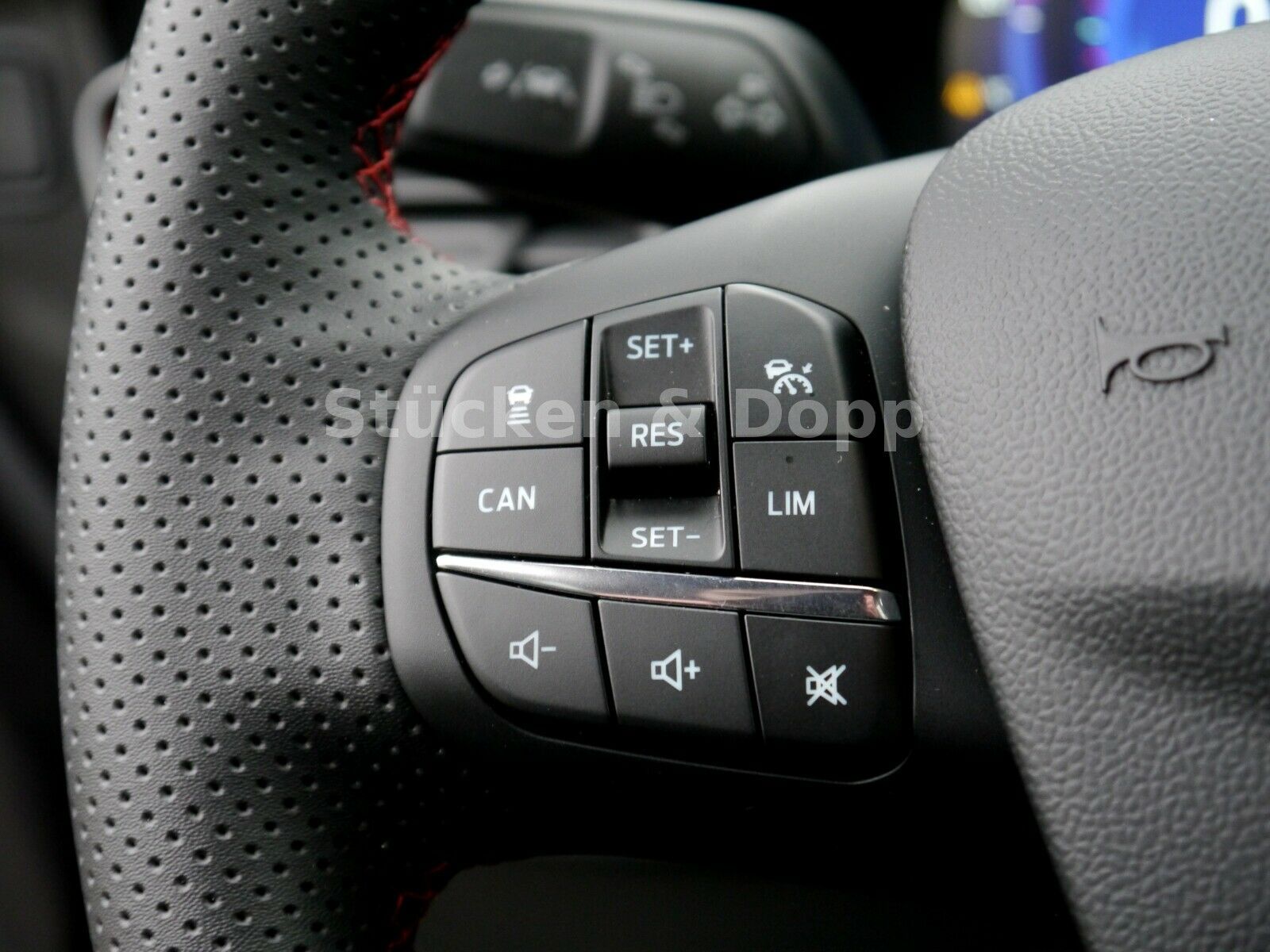 Fahrzeugabbildung Ford Puma 1.5 EcoBlue ST-Line X *Dienstwagen* + ACC+.