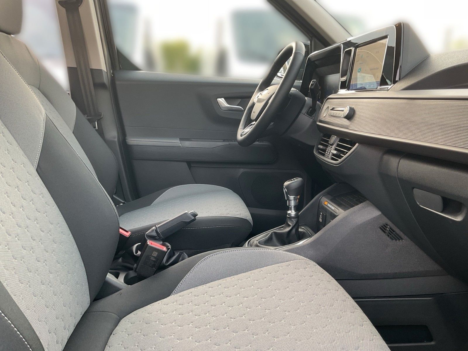Fahrzeugabbildung Ford Tourneo Courier 1.0 EcoBoost Titanium+Kamera+ACC