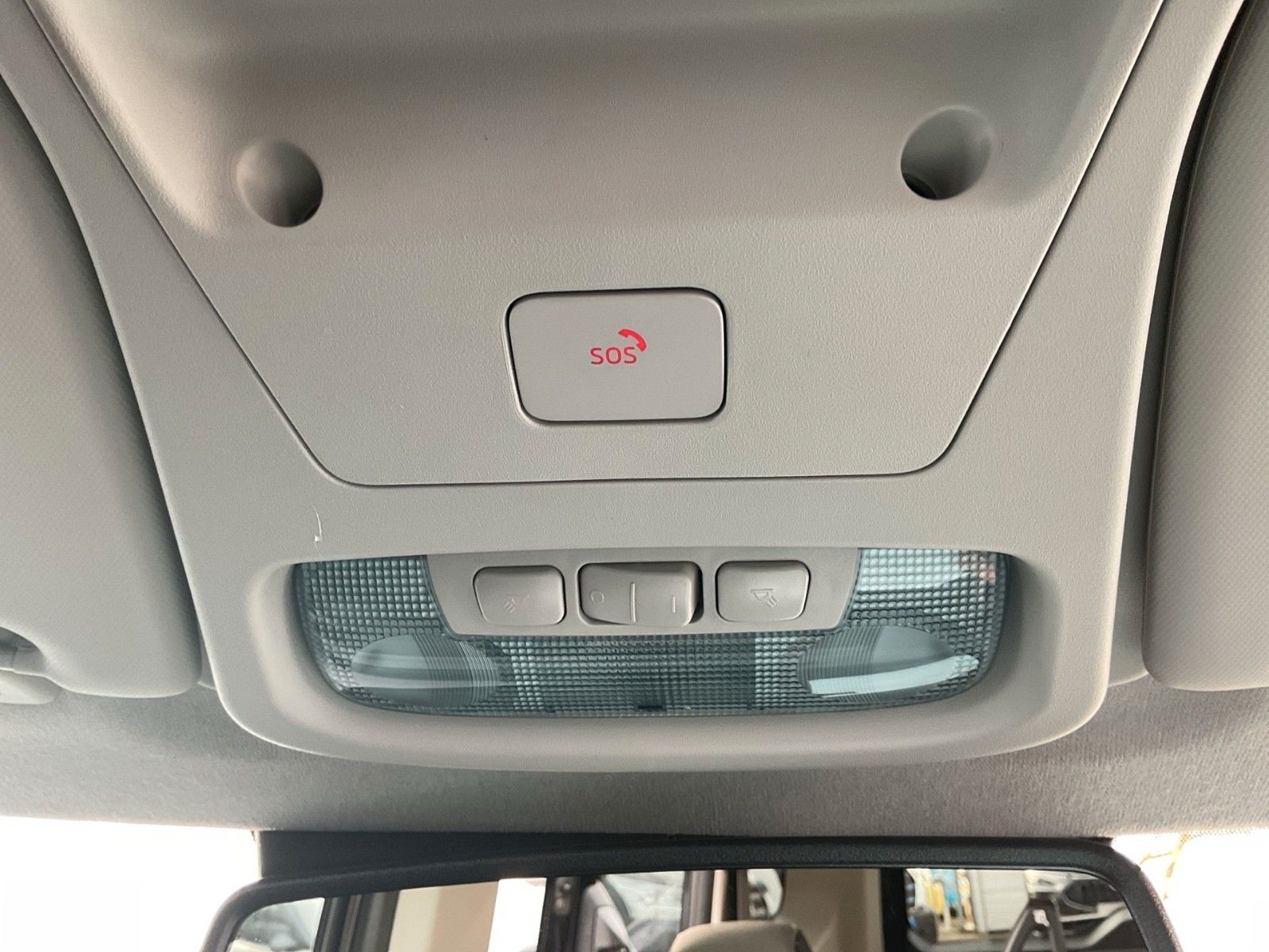 Fahrzeugabbildung Ford Tourneo Courier 1.0 EcoBoost Titanium+Kamera+ACC