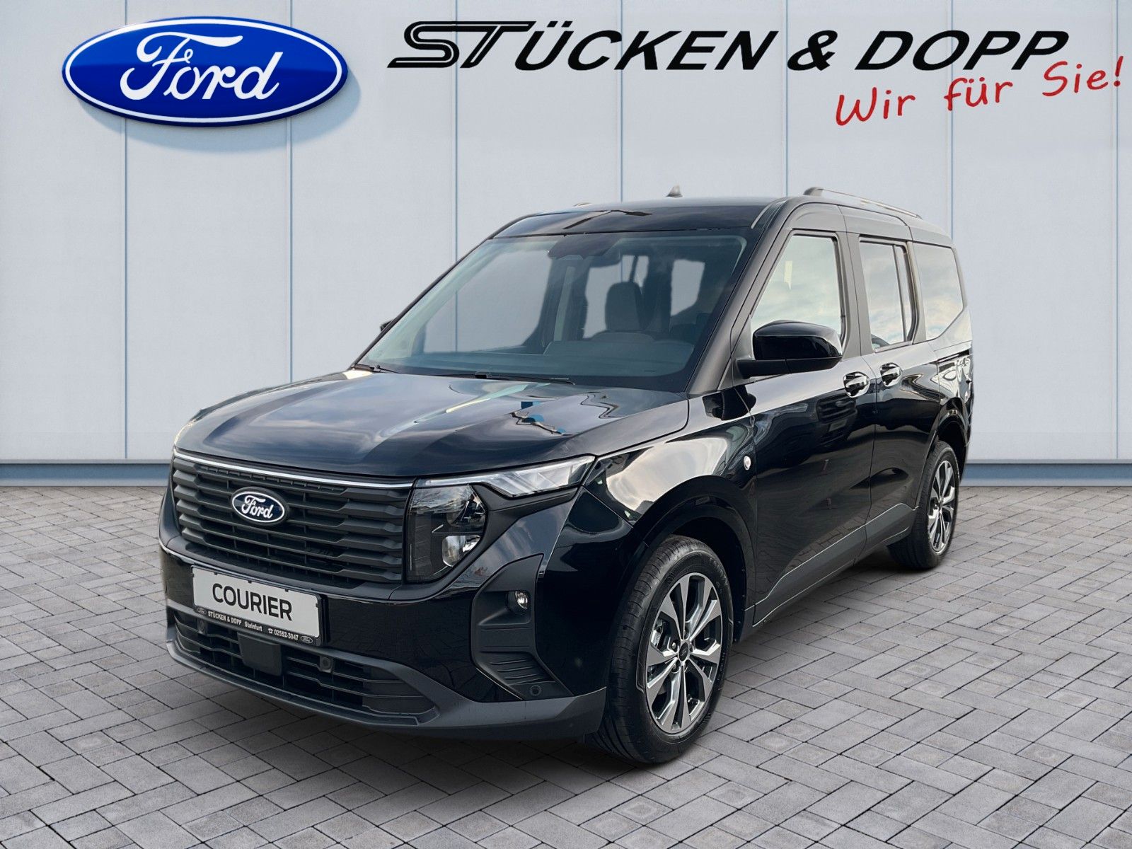 Fahrzeugabbildung Ford Tourneo Courier 1.0 EcoBoost Titanium+Kamera+ACC