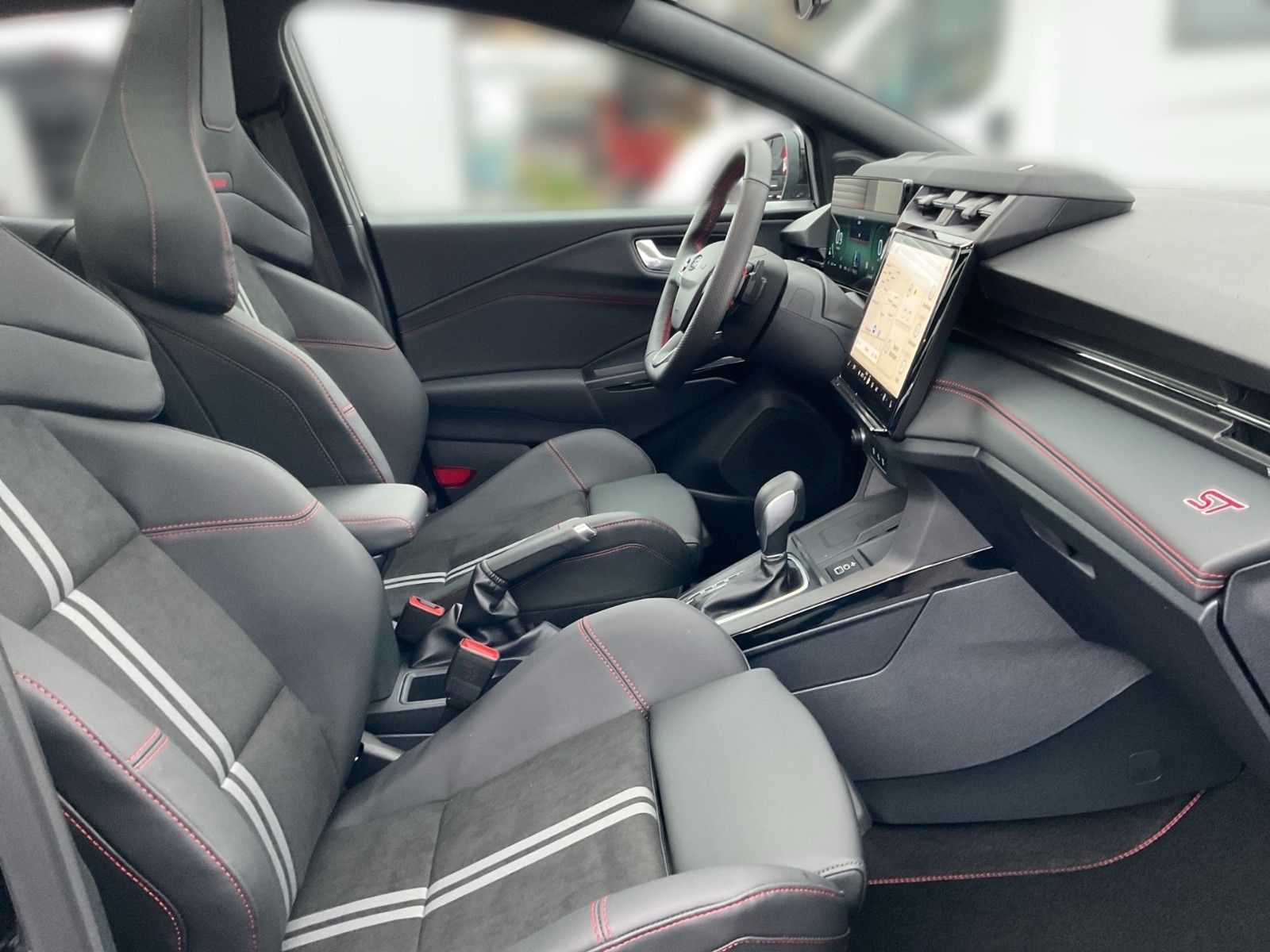 Fahrzeugabbildung Ford Puma 1.0 EcoBoost ST Panorama+ACC+360°-Kamera+..