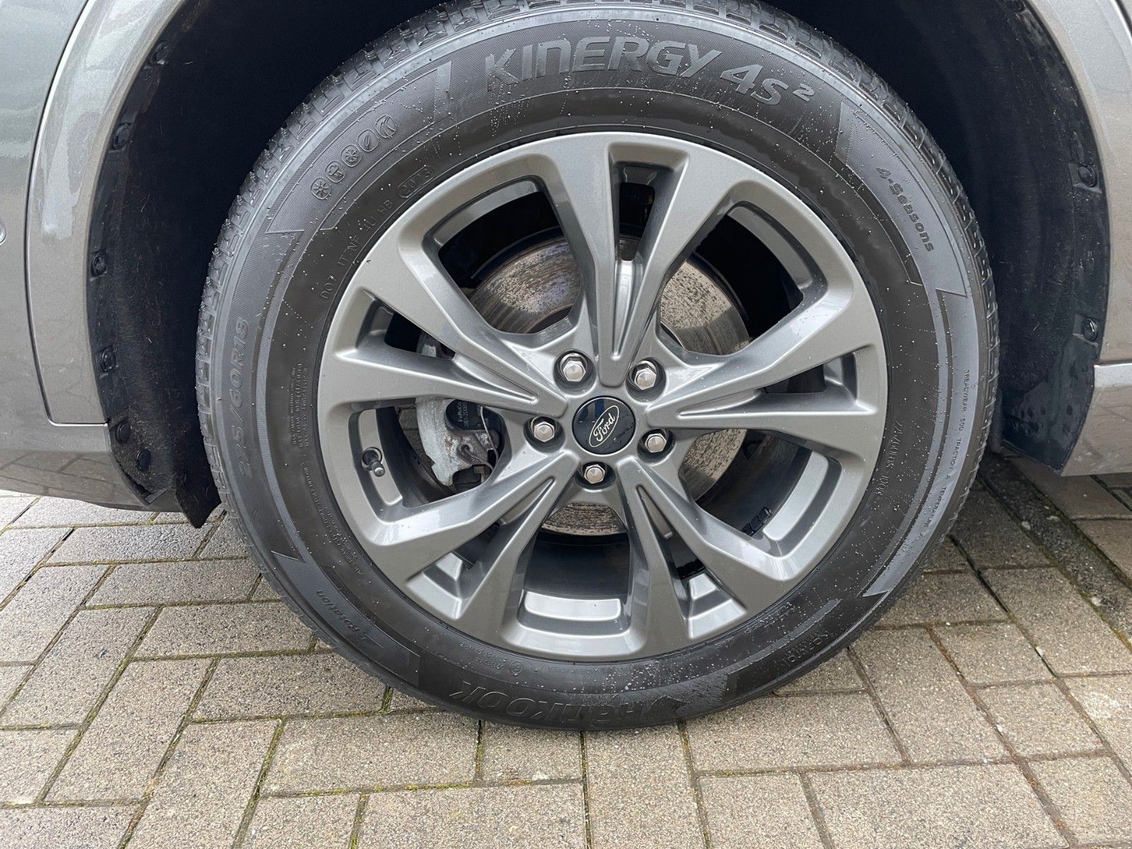 Fahrzeugabbildung Ford Kuga Hybrid ST-Line X+ACC+LED+Kamera+...