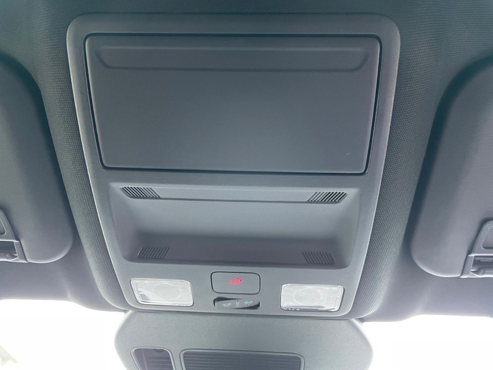 Fahrzeugabbildung Ford Kuga Hybrid ST-Line X+ACC+LED+Kamera+...