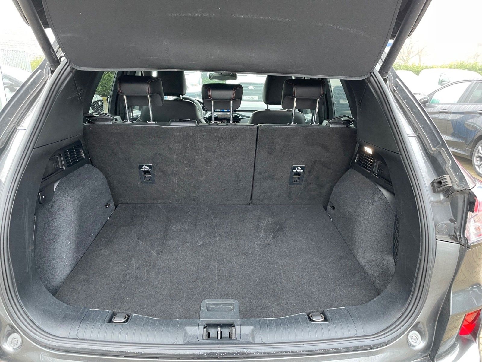 Fahrzeugabbildung Ford Kuga Hybrid ST-Line X+ACC+LED+Kamera+...