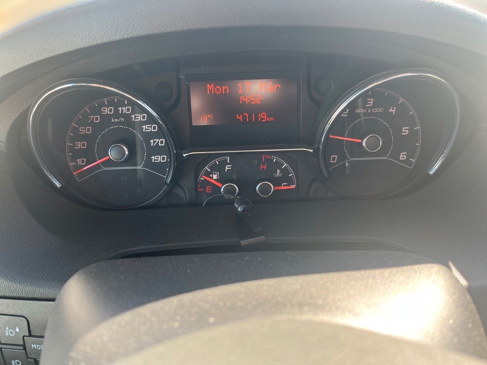 Fahrzeugabbildung Bürstner Eliseo Active 600