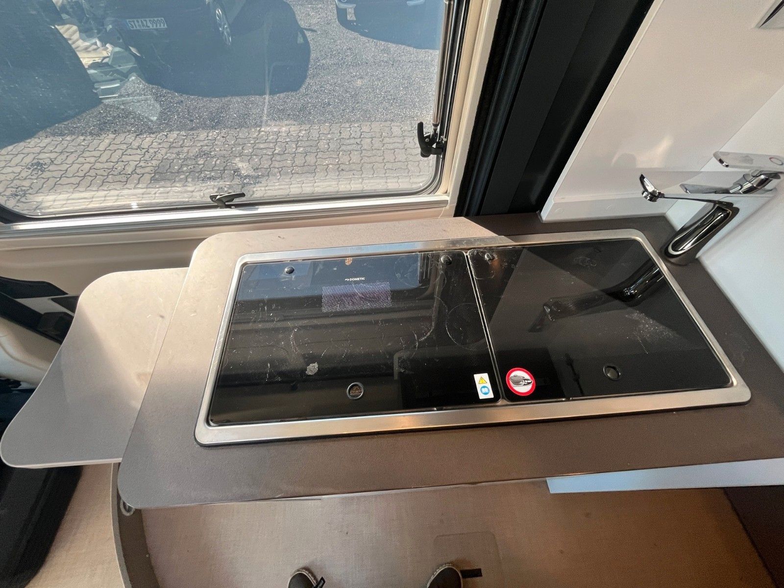 Fahrzeugabbildung Bürstner Eliseo Active 600