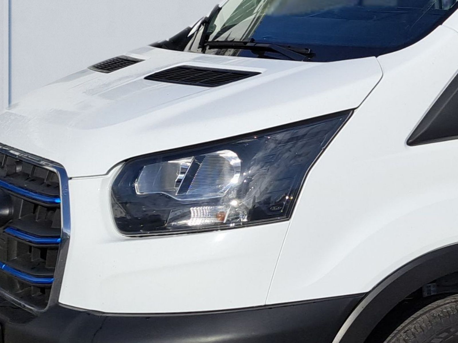 Fahrzeugabbildung Ford Transit Kasten E 350 L3 H2 Trend