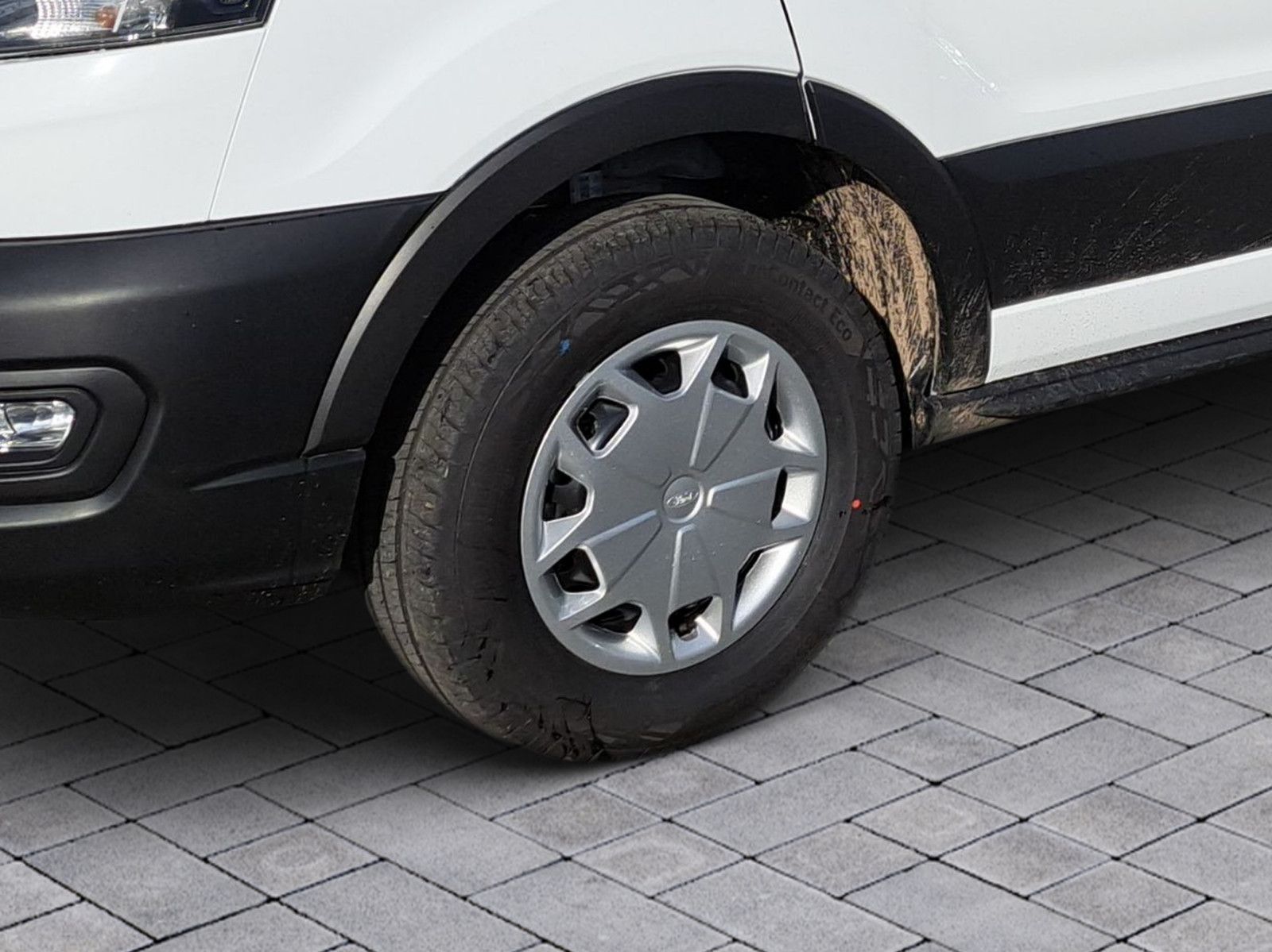 Fahrzeugabbildung Ford Transit Kasten E 350 L3 H2 Trend