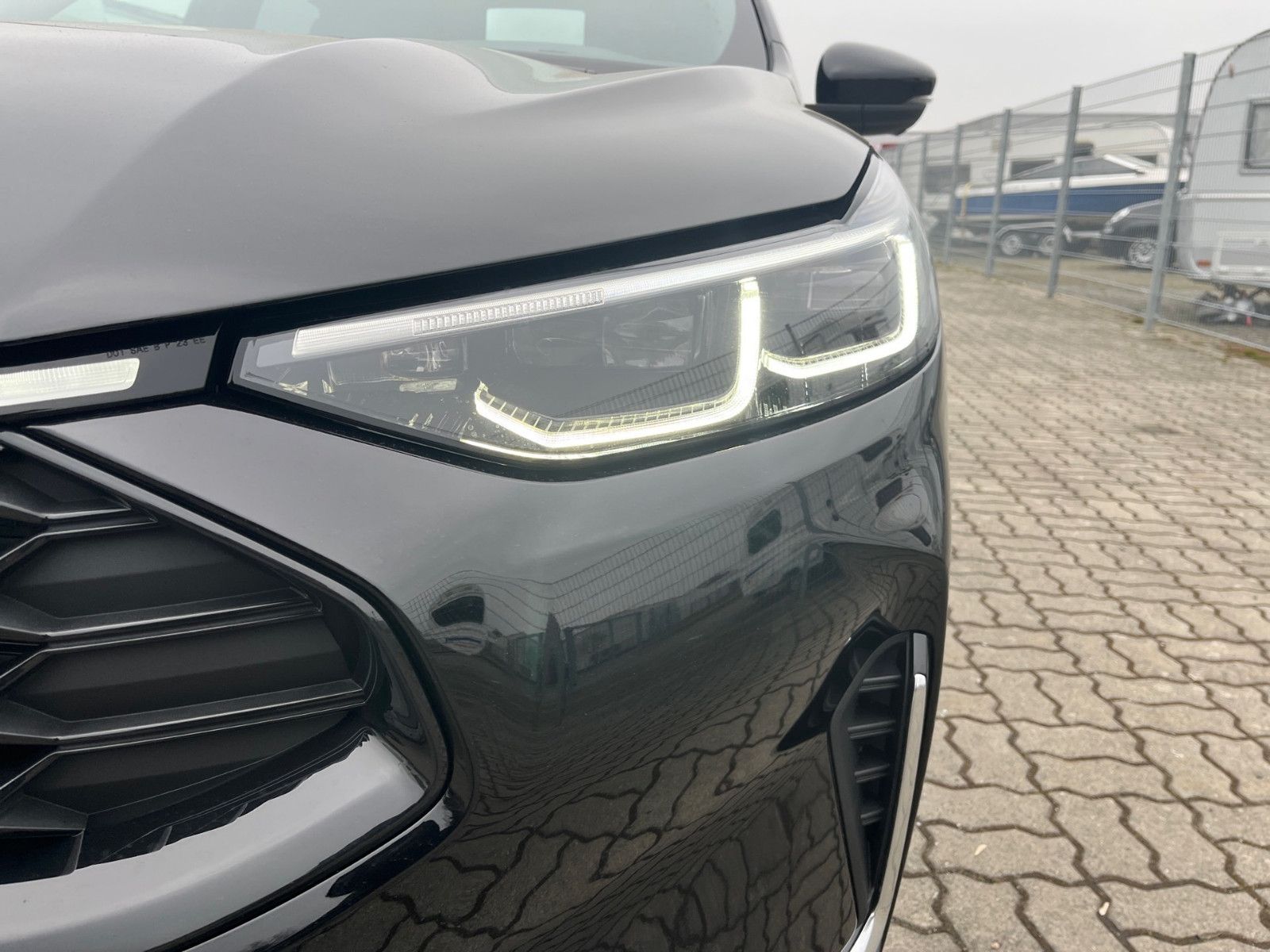 Fahrzeugabbildung Ford Kuga PHEV ST-Line X+ACC+el.AHK+Panorama-Dach+20"
