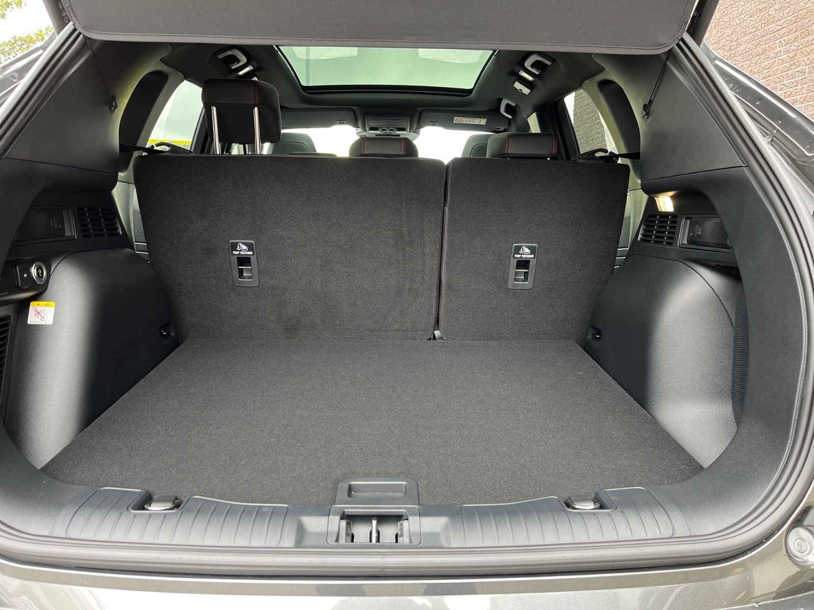 Fahrzeugabbildung Ford Kuga PHEV ST-Line X+ACC+el.AHK+Panorama-Dach+20"