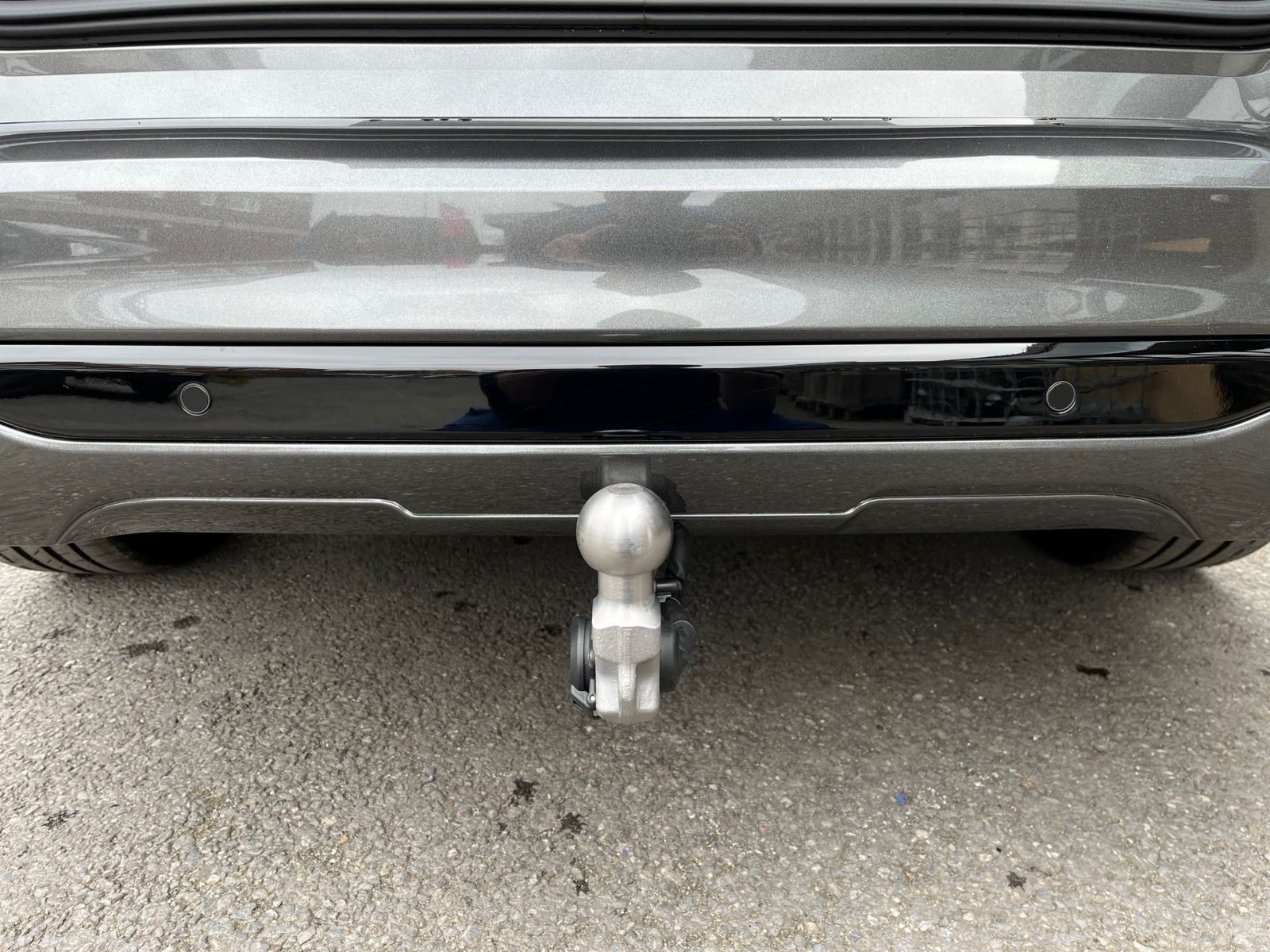 Fahrzeugabbildung Ford Kuga PHEV ST-Line X+ACC+el.AHK+Panorama-Dach+20"