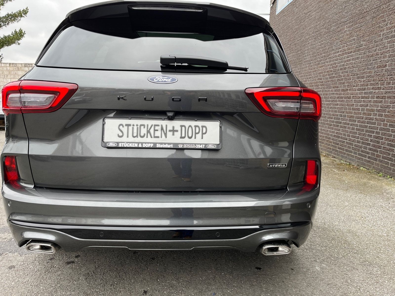 Fahrzeugabbildung Ford Kuga PHEV ST-Line X+ACC+el.AHK+Panorama-Dach+20"