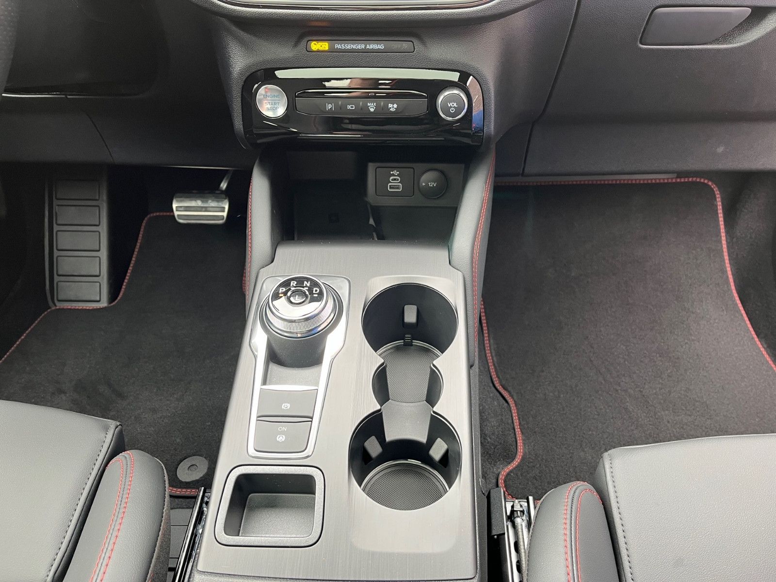 Fahrzeugabbildung Ford Kuga PHEV ST-Line X+ACC+el.AHK+Panorama-Dach+20"