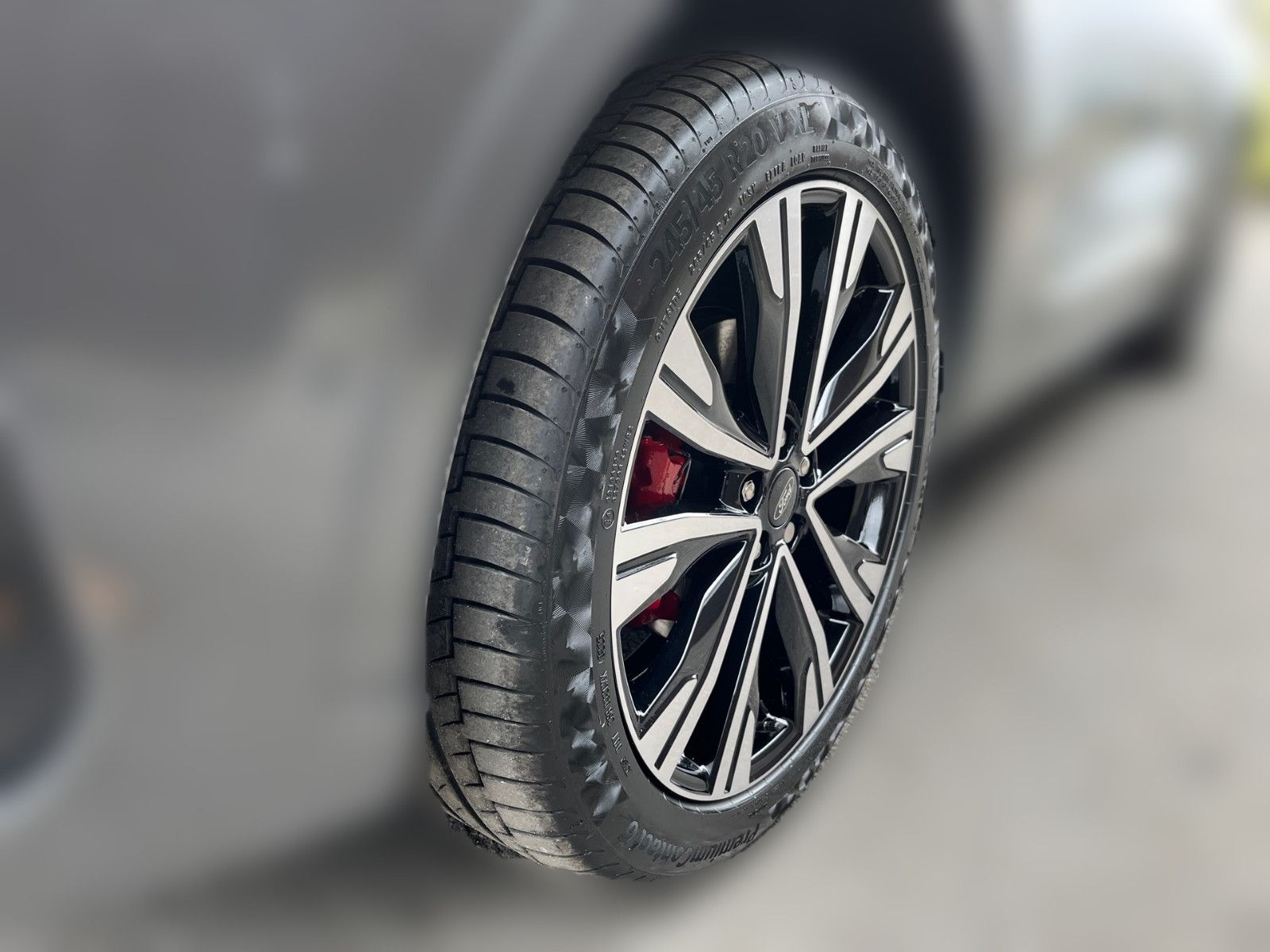 Fahrzeugabbildung Ford Kuga PHEV ST-Line X+ACC+el.AHK+Panorama-Dach+20"