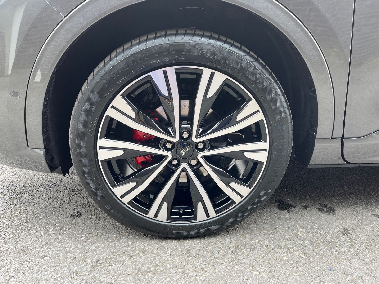 Fahrzeugabbildung Ford Kuga PHEV ST-Line X+ACC+el.AHK+Panorama-Dach+20"