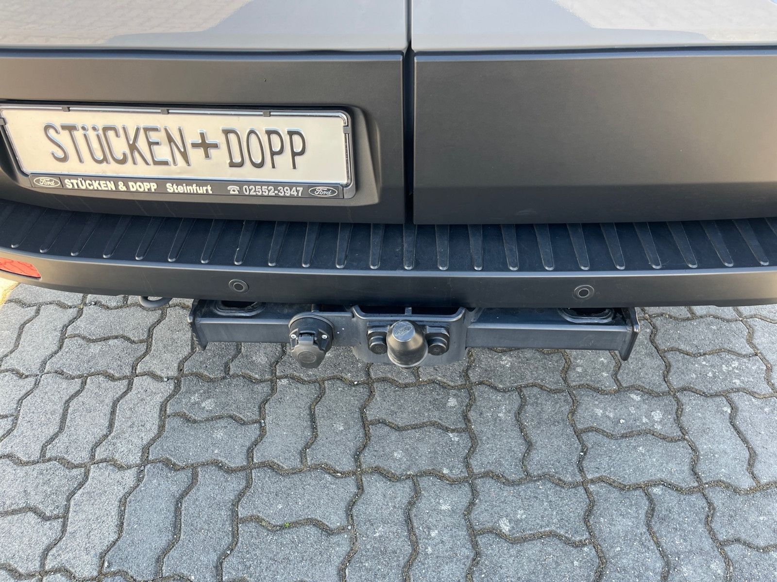 Fahrzeugabbildung Ford Matist XL
