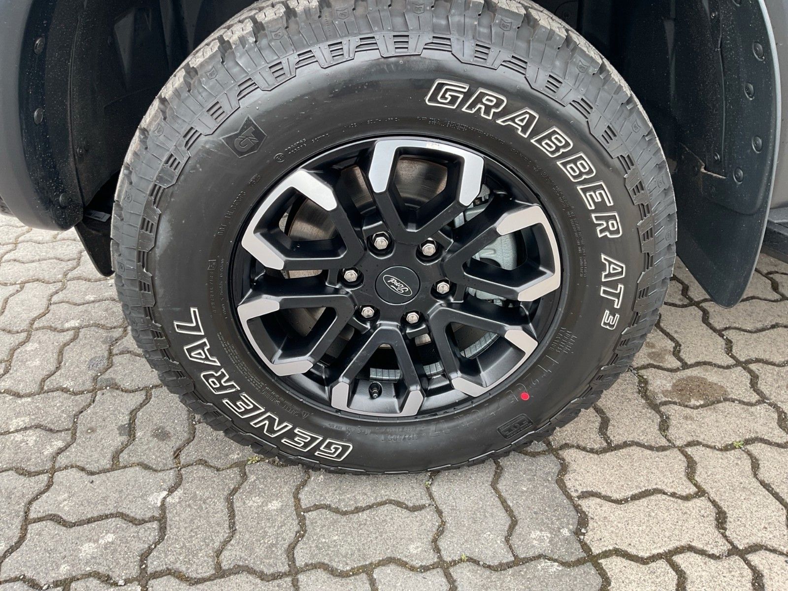Fahrzeugabbildung Ford Ranger Wildtrak X e-4WD *Lagerfahrzeug*+ACC+B&O+
