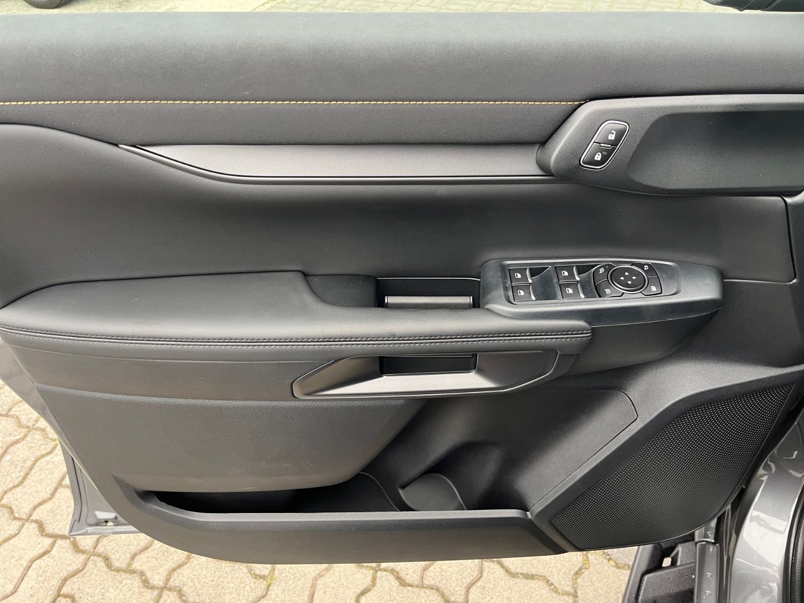 Fahrzeugabbildung Ford Ranger Wildtrak X e-4WD+ACC+Matrix+B&O+AHK+...