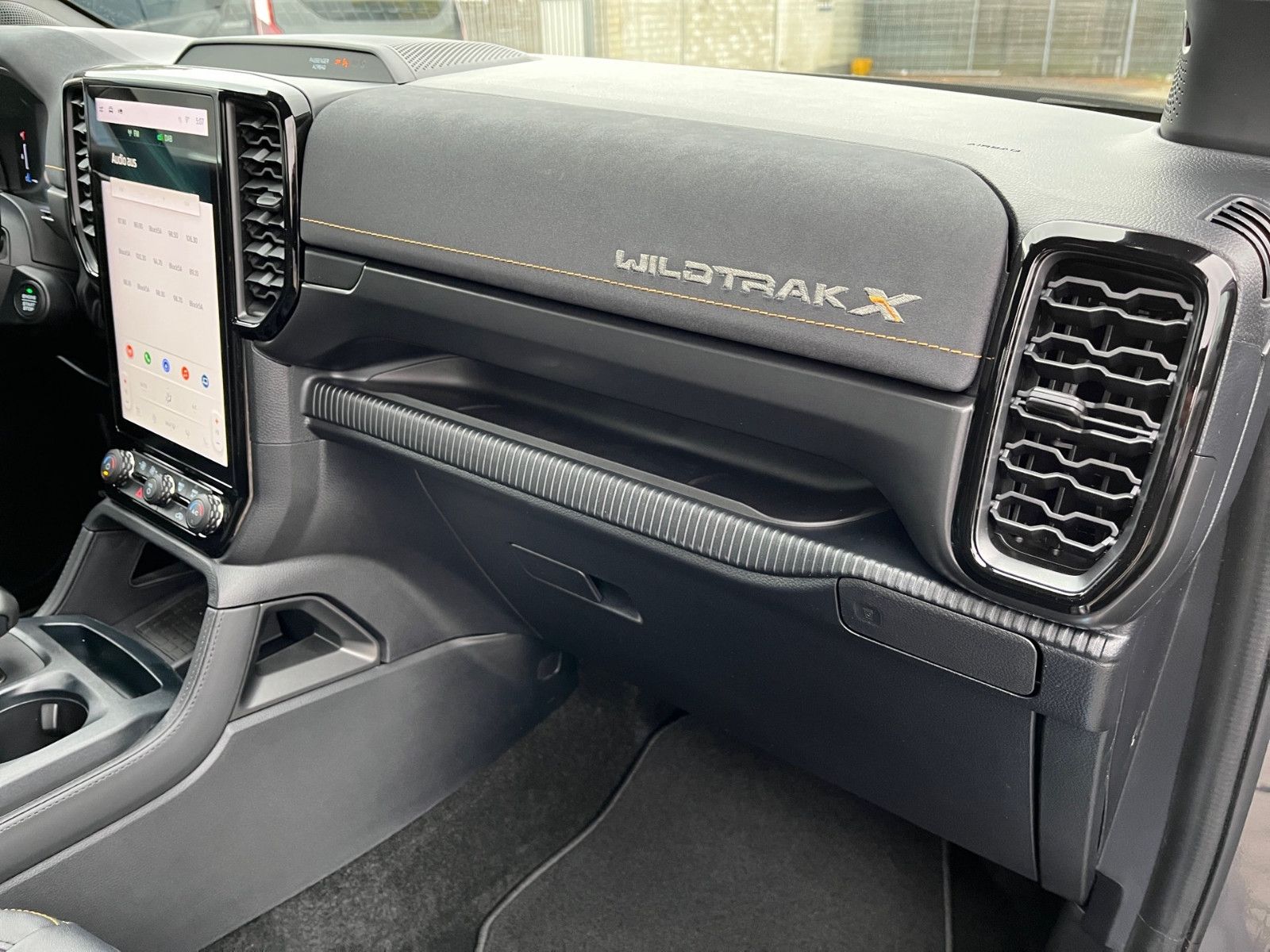 Fahrzeugabbildung Ford Ranger Wildtrak X e-4WD+ACC+Matrix+B&O+AHK+...