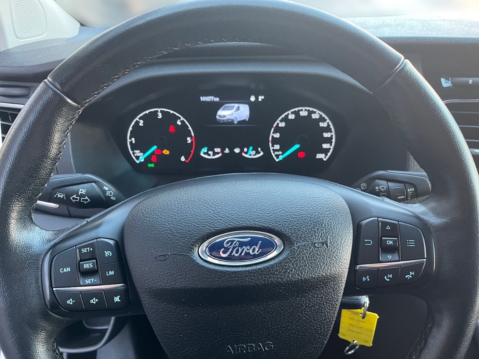 Fahrzeugabbildung Ford Transit Custom Kasten 310 L1 Sport