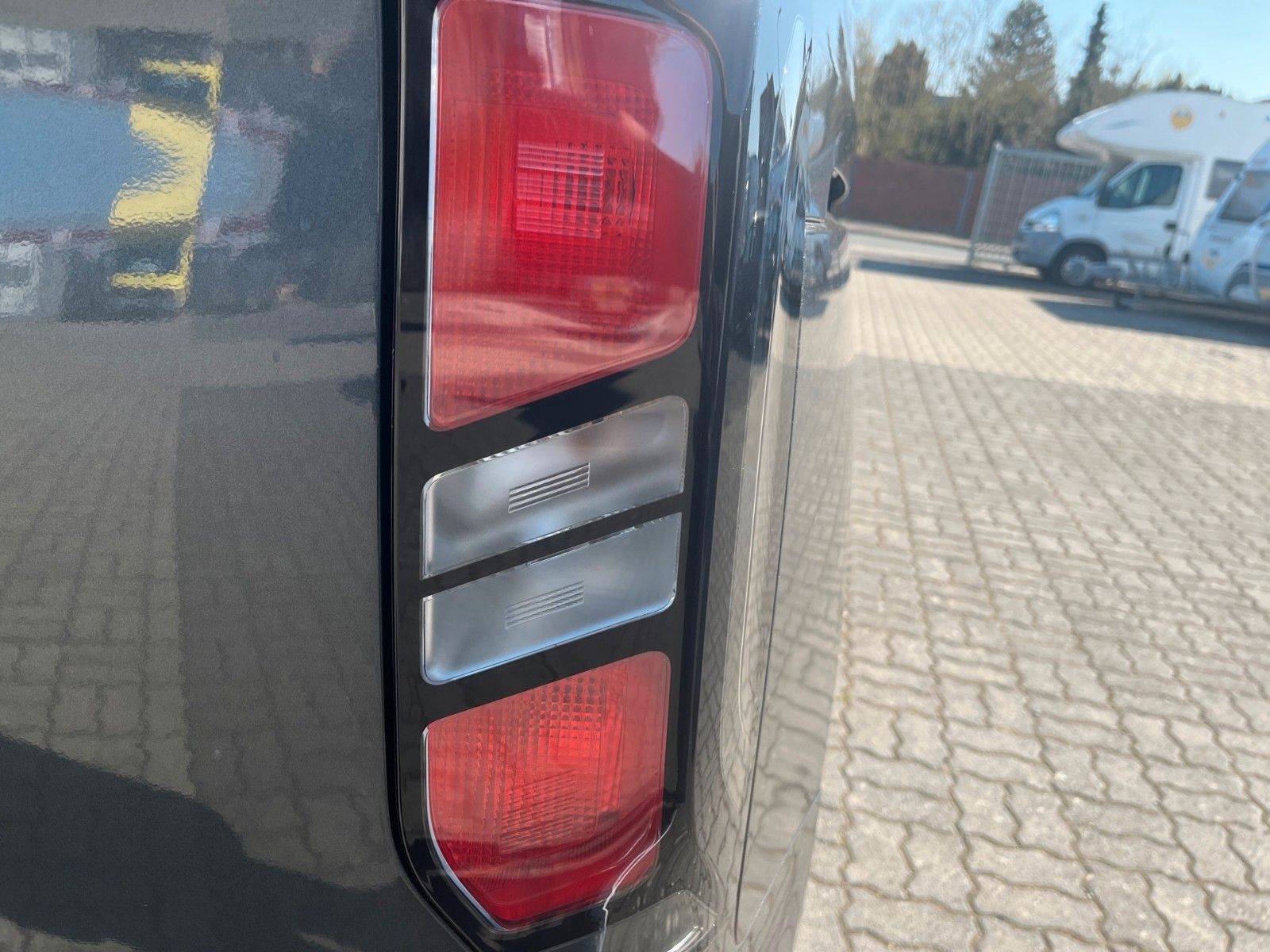 Fahrzeugabbildung Ford Nugget AD Titanium Allrad