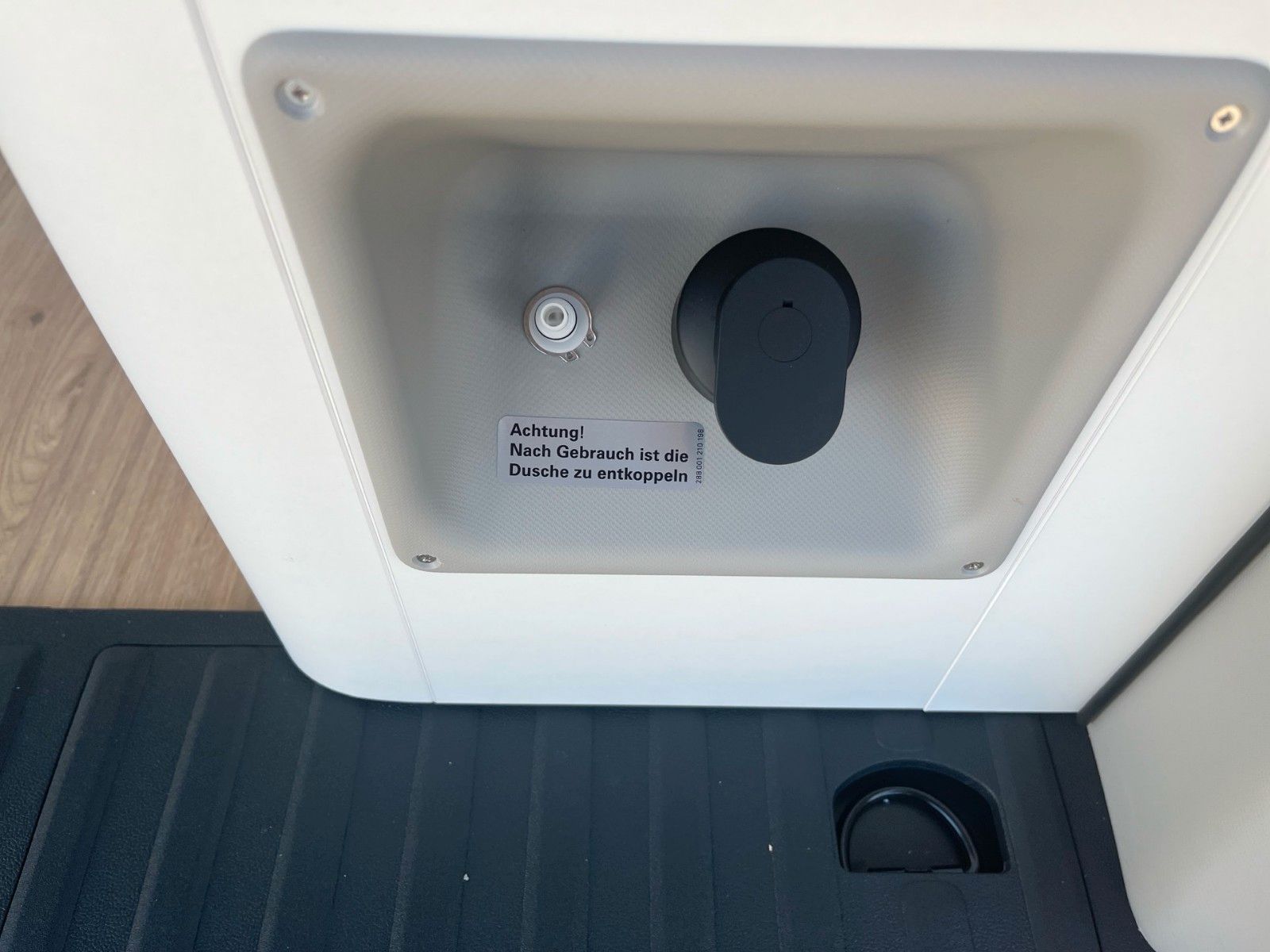 Fahrzeugabbildung Ford Nugget AD Titanium Allrad