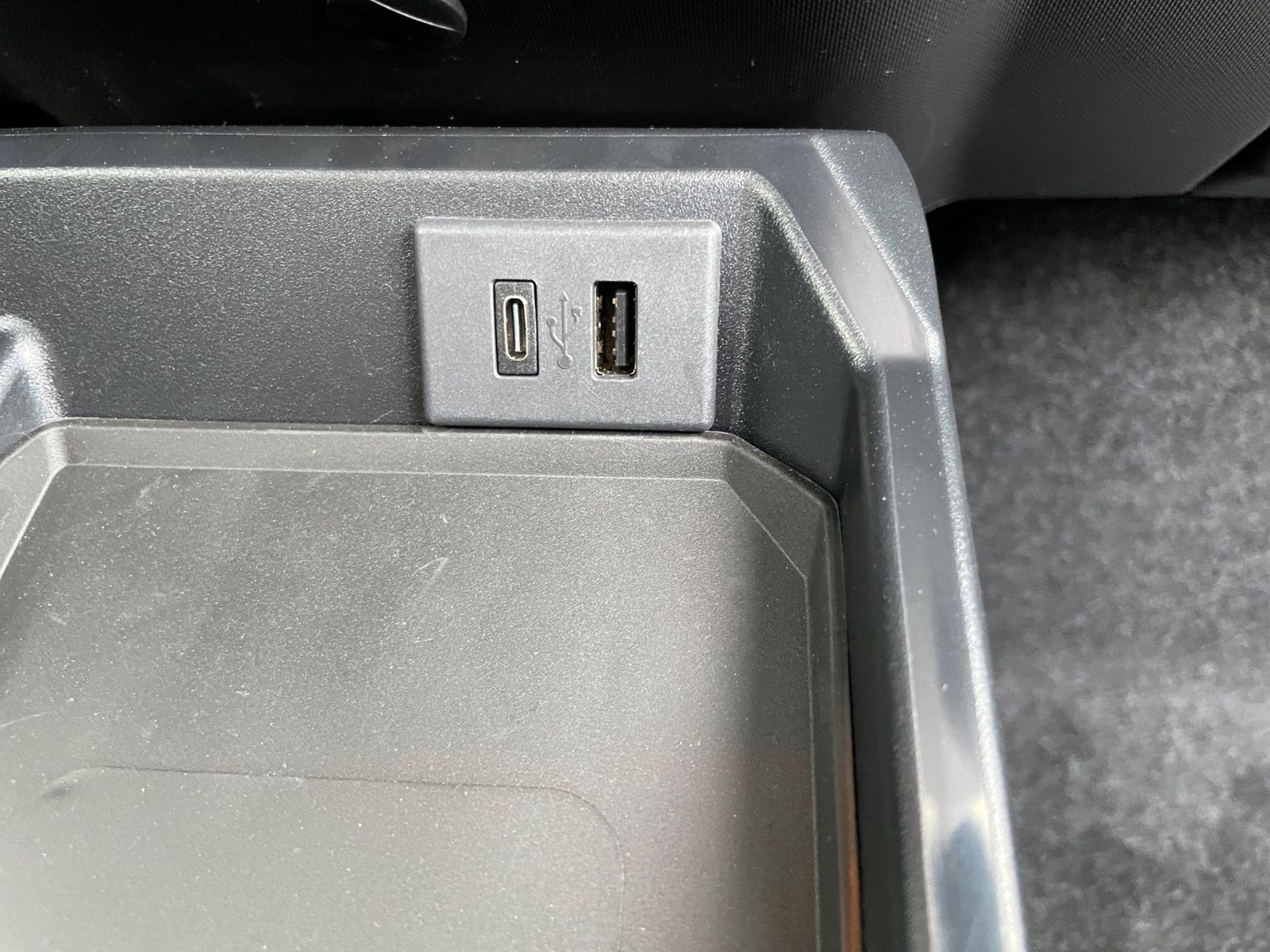 Fahrzeugabbildung Ligier Myli R.ebel