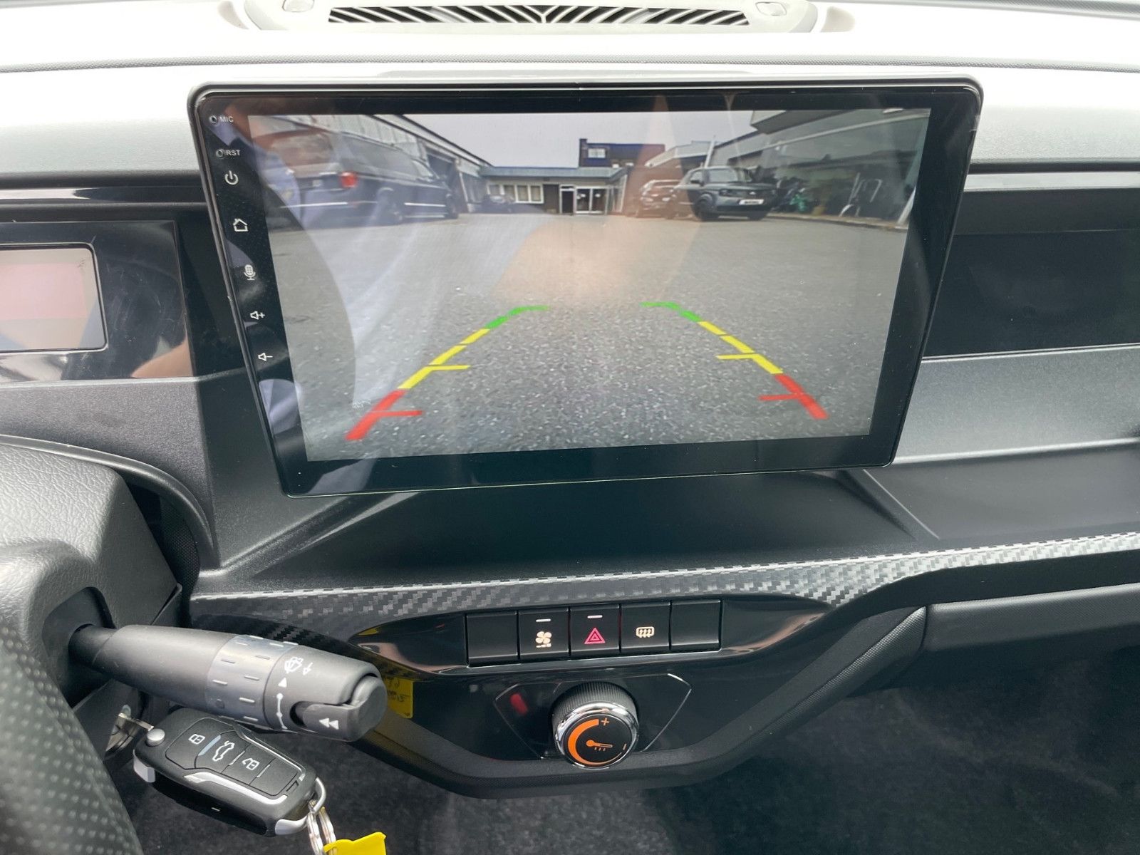 Fahrzeugabbildung Ligier Myli I.deal