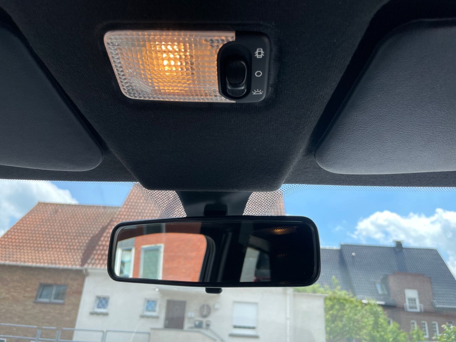 Fahrzeugabbildung Ligier Myli E.pic