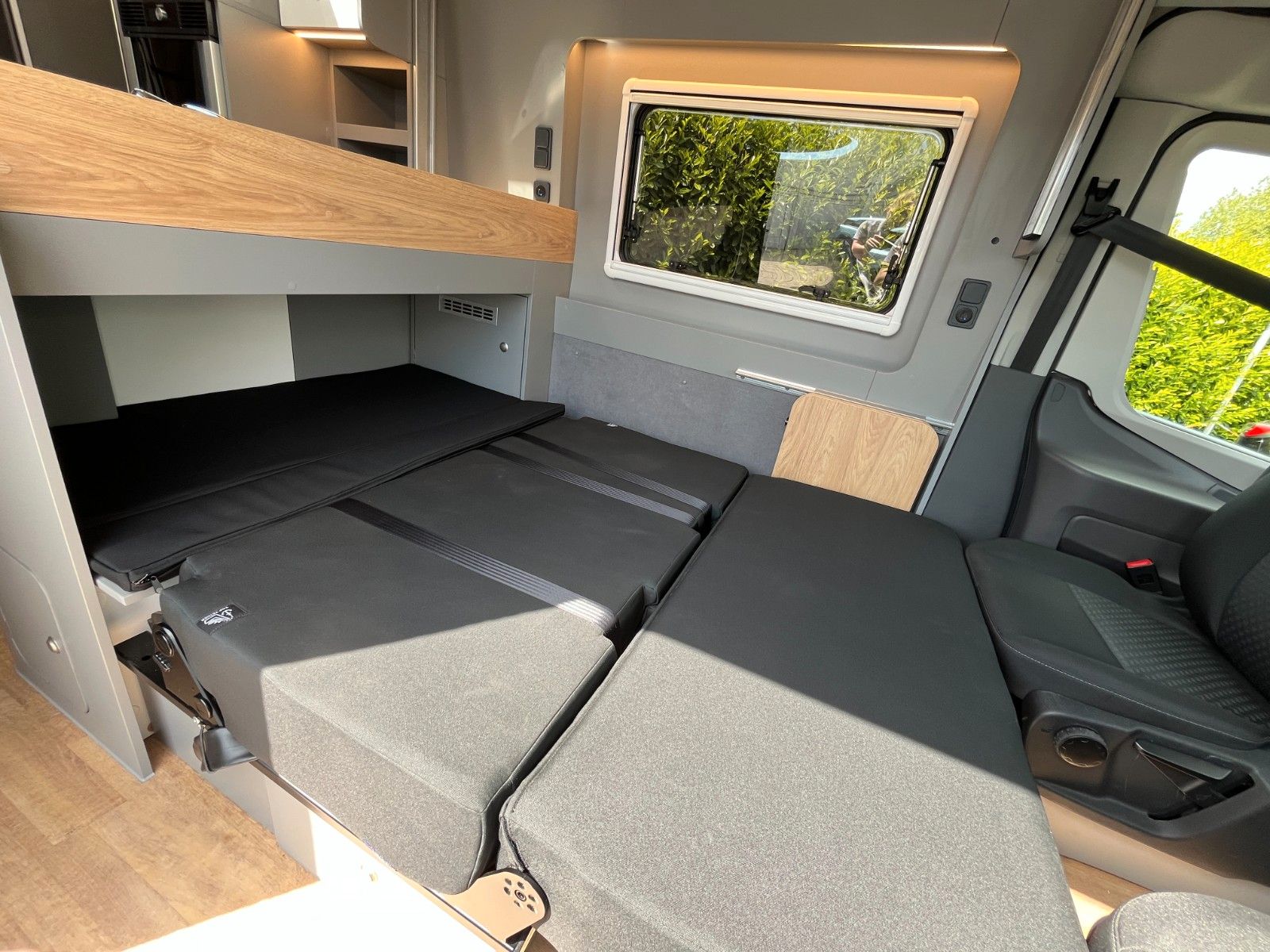 Fahrzeugabbildung Ford MATIST Family L Modell 26 OFFROAD Paket