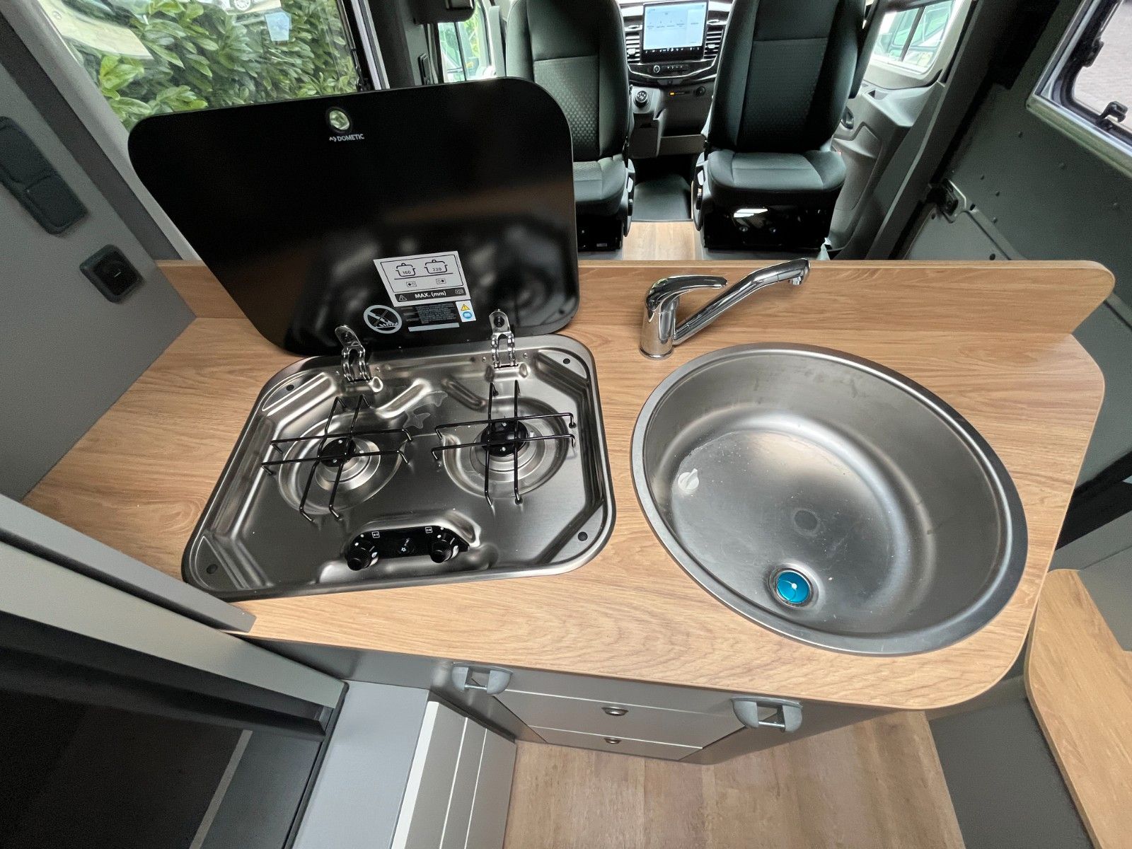 Fahrzeugabbildung Ford MATIST Family L Modell 26 OFFROAD Paket