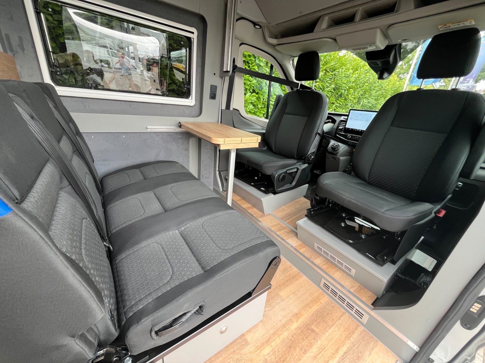 Fahrzeugabbildung Ford MATIST Family L Modell 26 OFFROAD Paket