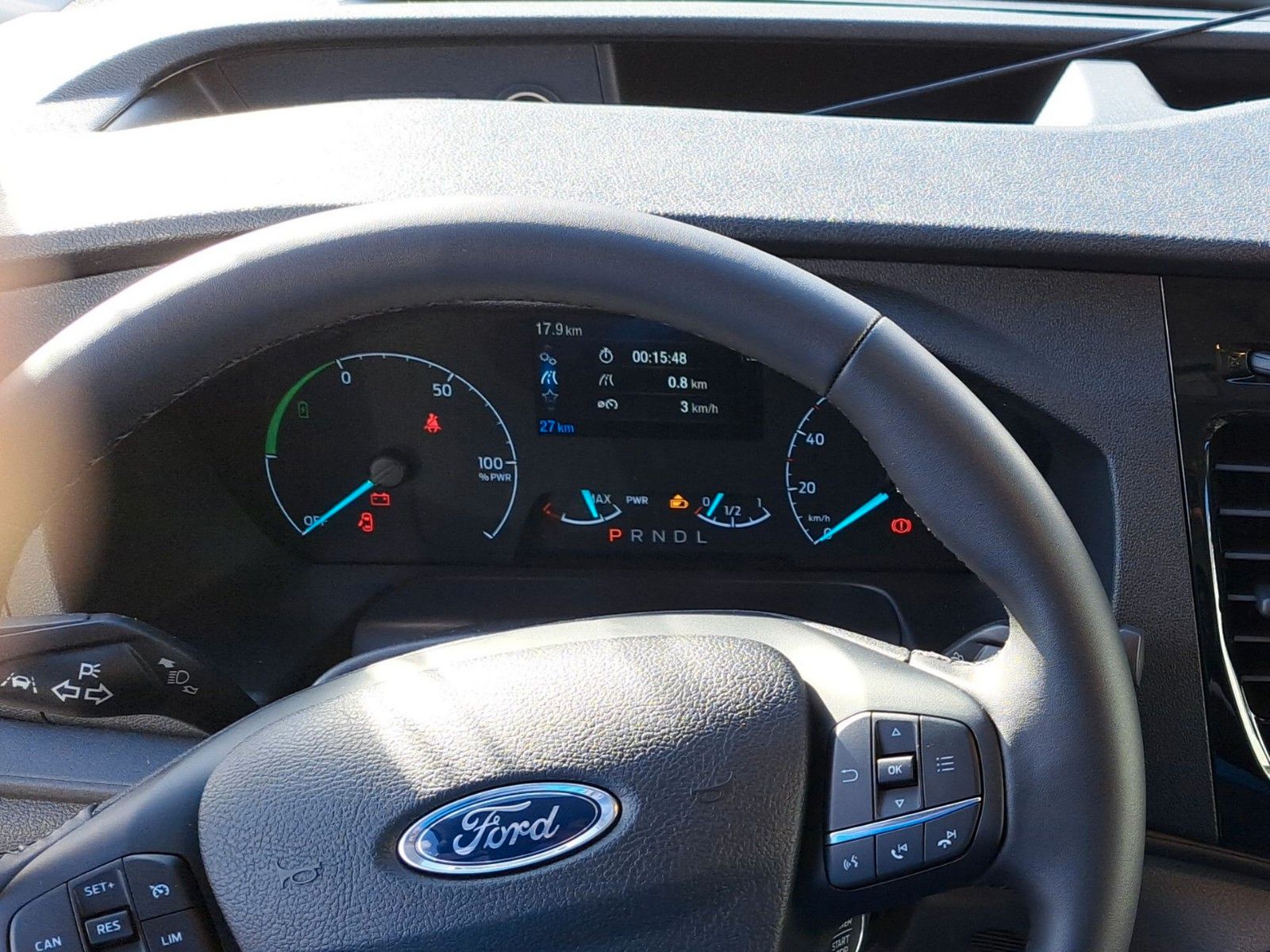 Fahrzeugabbildung Ford E-Transit Kasten 350 L3 H2 Trend