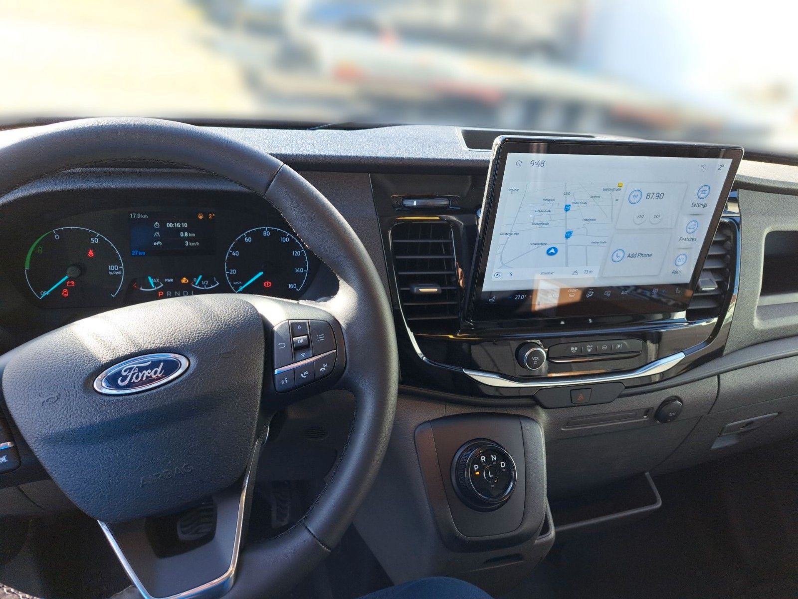 Fahrzeugabbildung Ford E-Transit Kasten 350 L3 H2 Trend