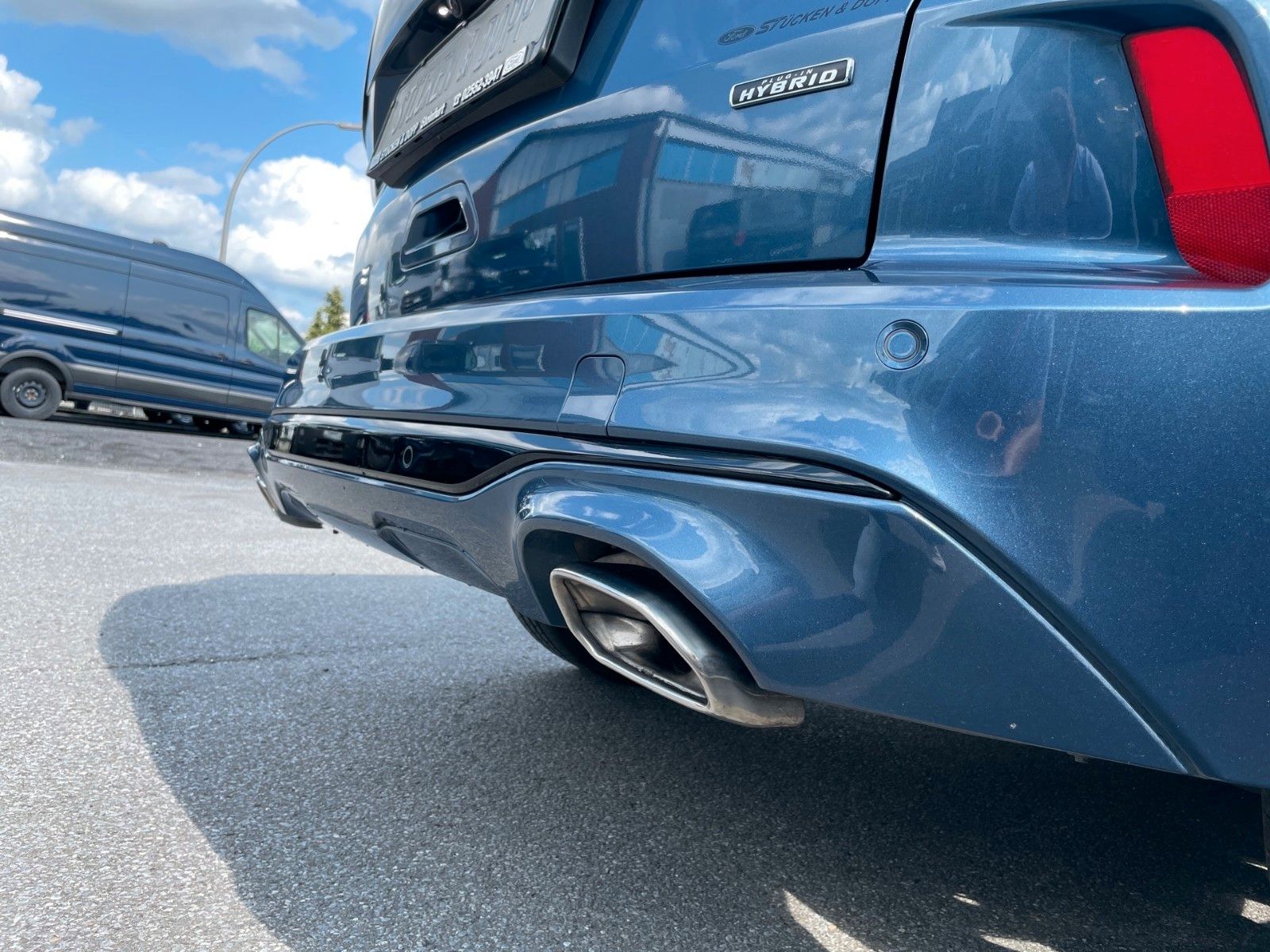 Fahrzeugabbildung Ford Kuga PHEV ST-Line X+ACC+AHK+Panoarama+20" LMF+..