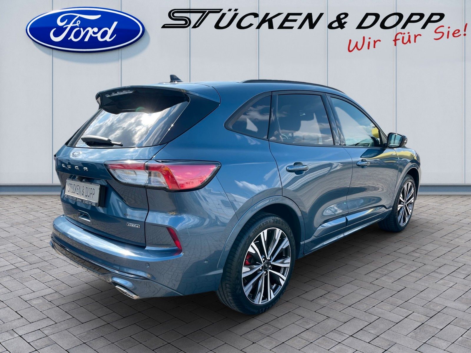 Fahrzeugabbildung Ford Kuga PHEV ST-Line X+ACC+AHK+Panoarama+20" LMF+..