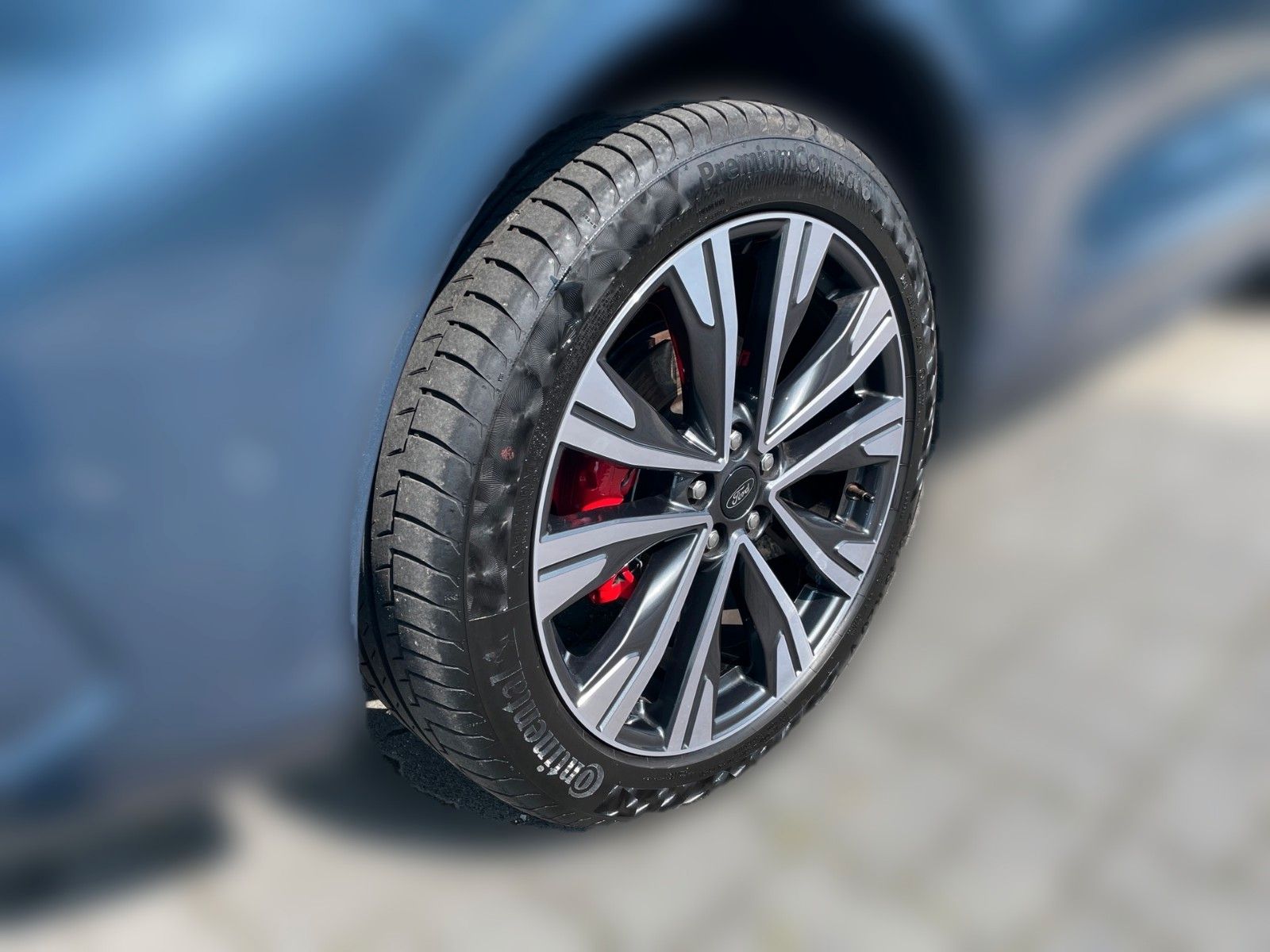 Fahrzeugabbildung Ford Kuga PHEV ST-Line X+ACC+AHK+Panoarama+20" LMF+..