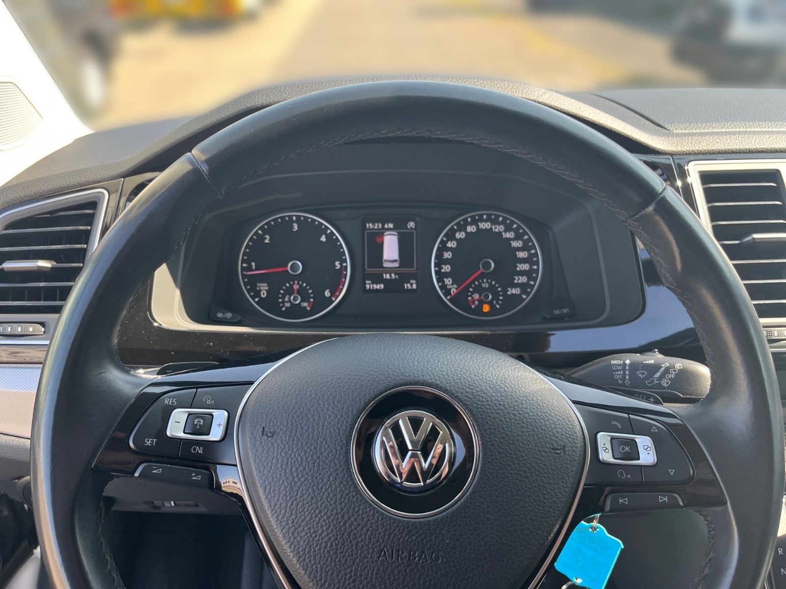 Fahrzeugabbildung Volkswagen T6 Transporter Bus Multivan Highline