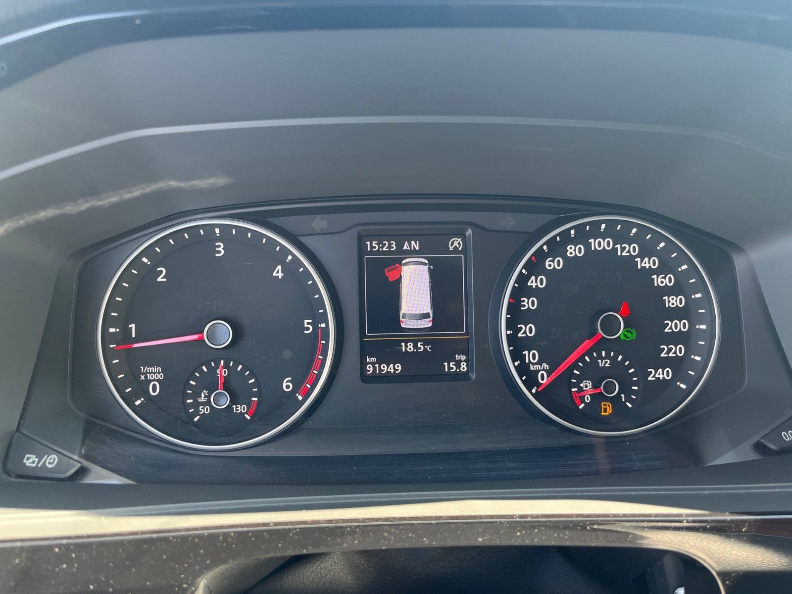Fahrzeugabbildung Volkswagen T6 Transporter Bus Multivan Highline