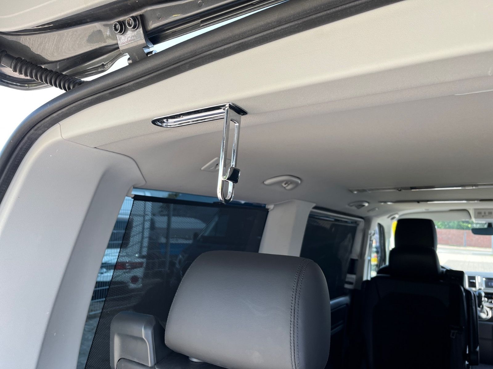 Fahrzeugabbildung Volkswagen T6 Transporter Bus Multivan Highline
