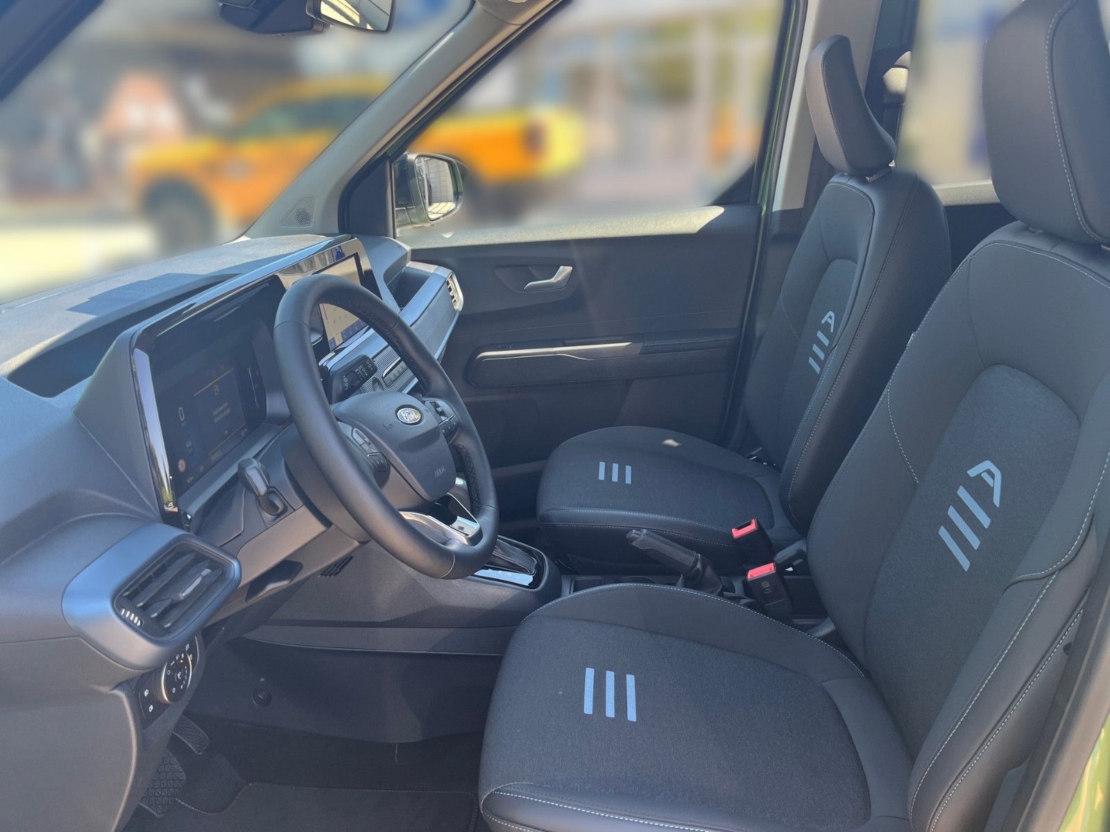 Fahrzeugabbildung Ford Tourneo Courier Active