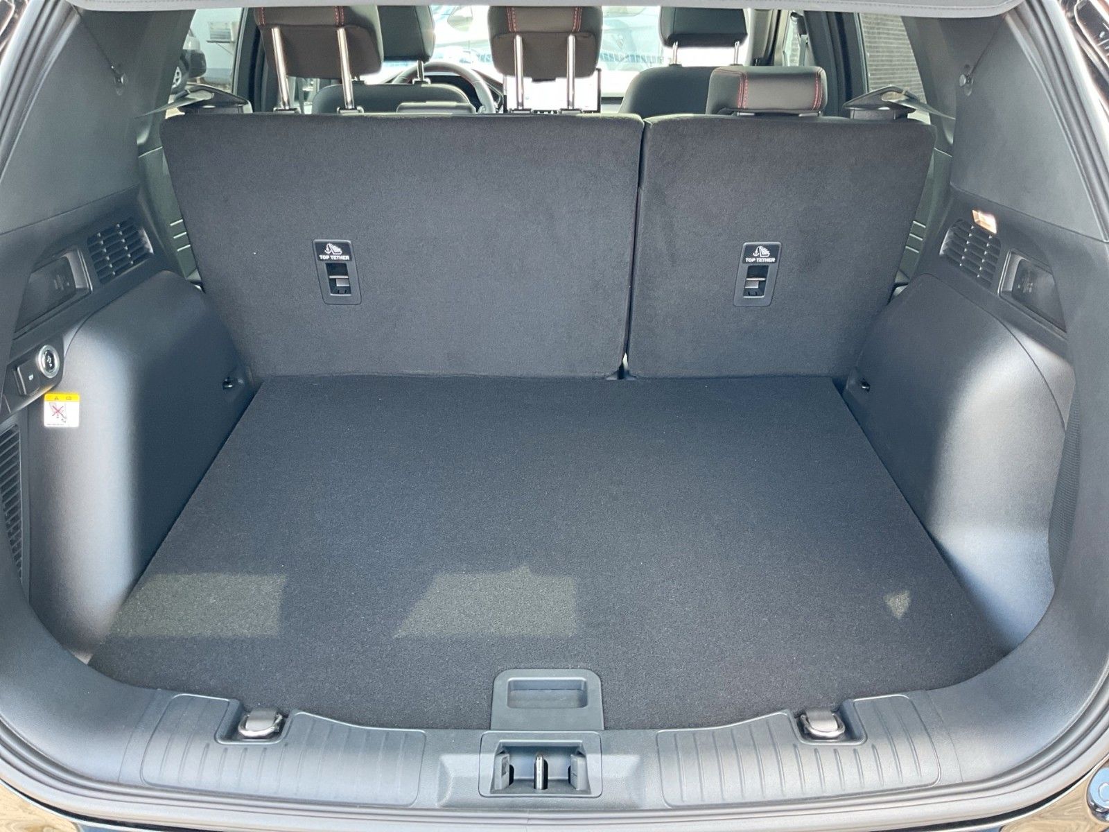 Fahrzeugabbildung Ford Kuga 2.5 PHEV ST-Line X+Panorama+Matrix-LED+AHK+