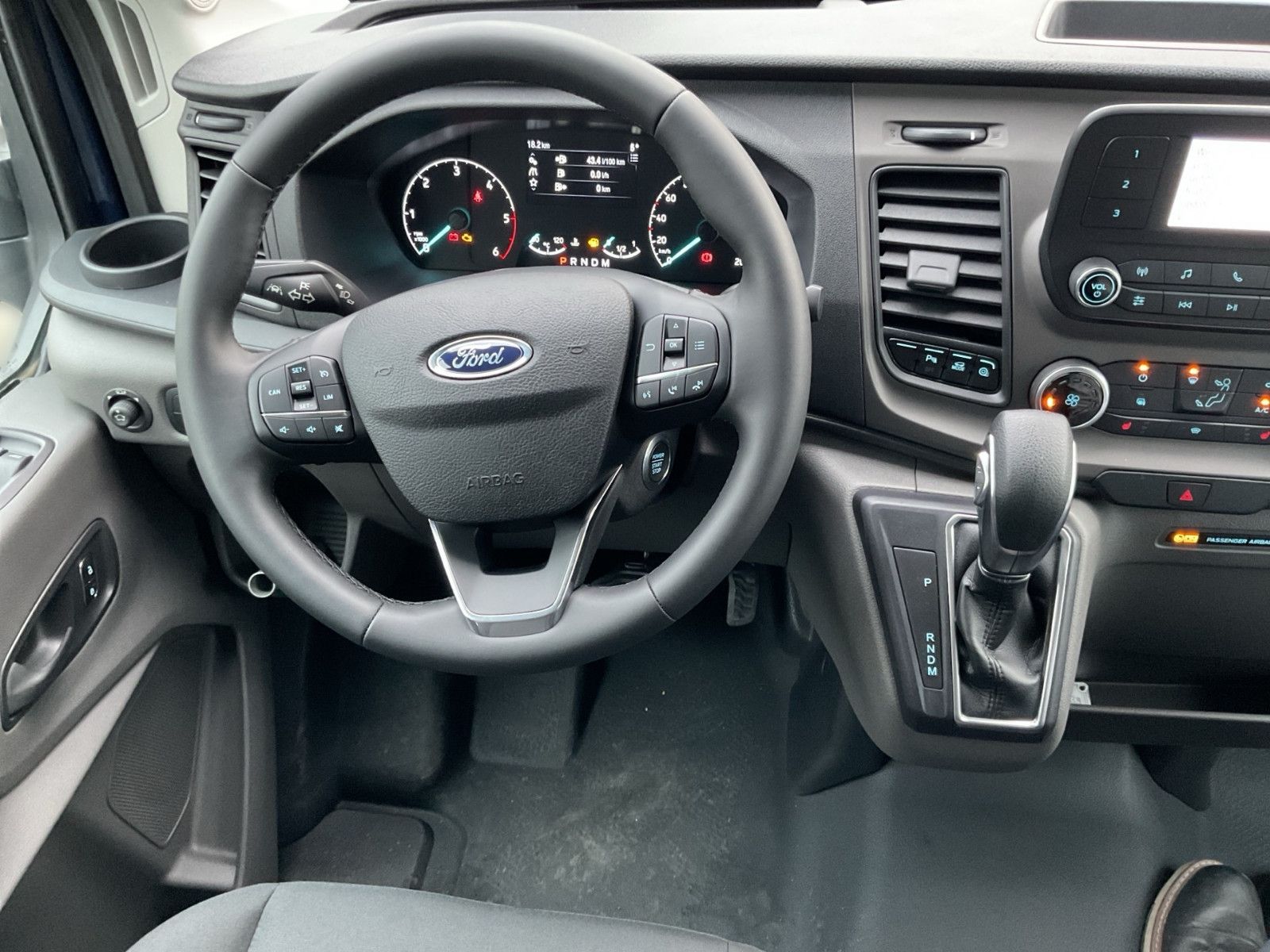 Fahrzeugabbildung Ford Transit Kasten 350 L3 H3 Trend EINZELSITZ