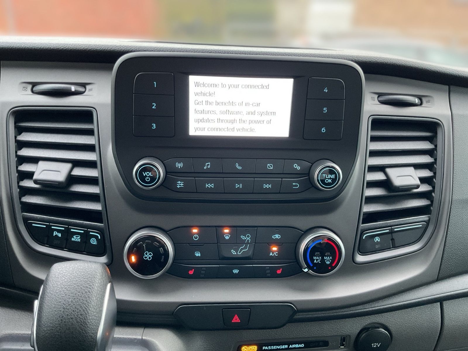 Fahrzeugabbildung Ford Transit Kasten 350 L3 H3 Trend EINZELSITZ