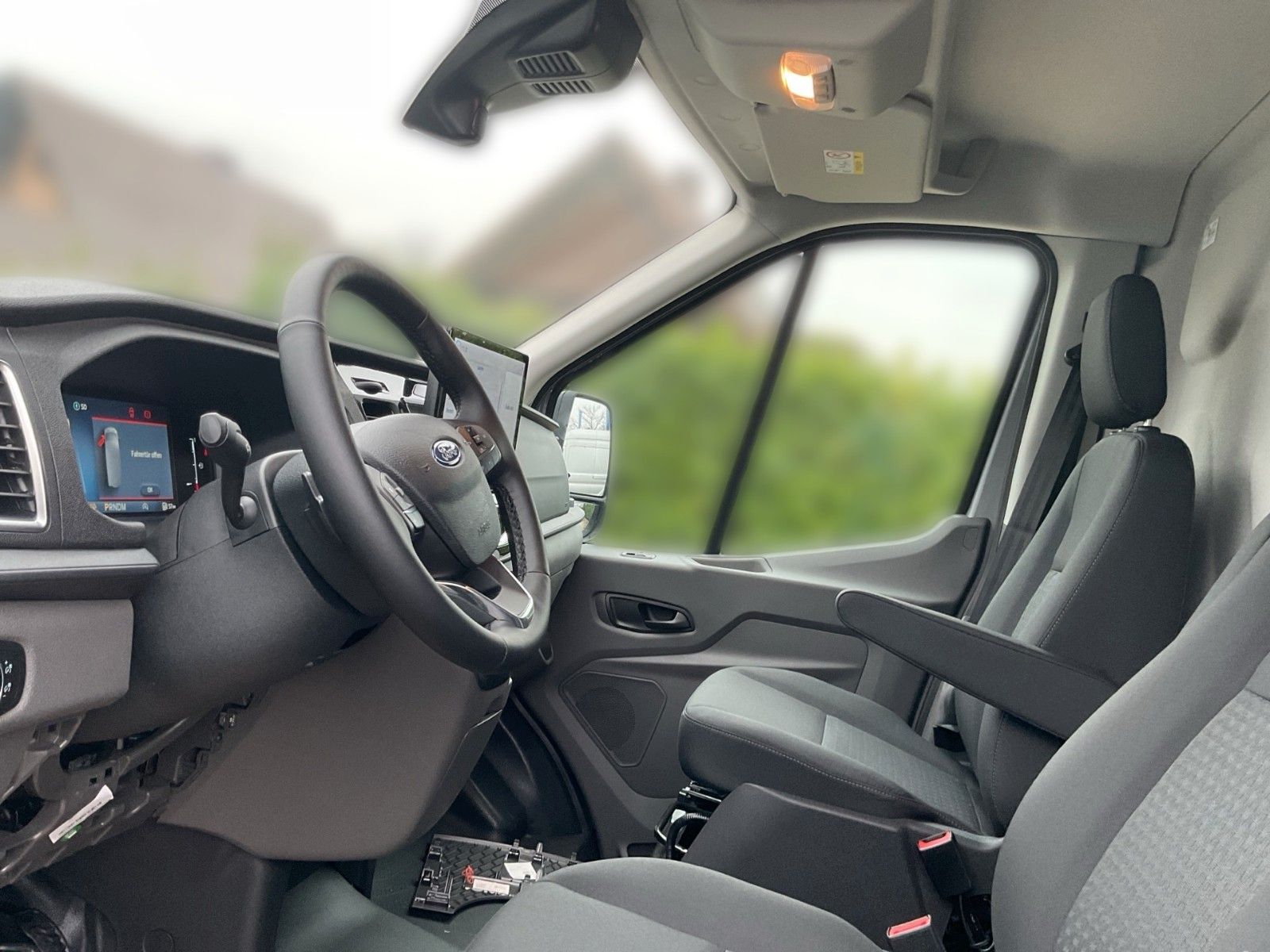 Fahrzeugabbildung Ford Transit Kasten 350 L2 H3 Trend Einzelsitz